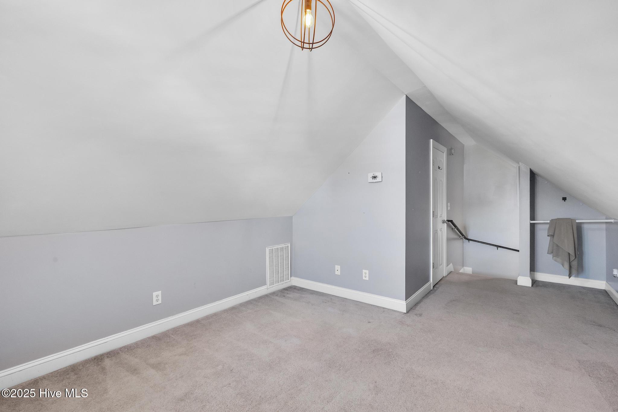 223 Silver Creek Loop Property Photo 28