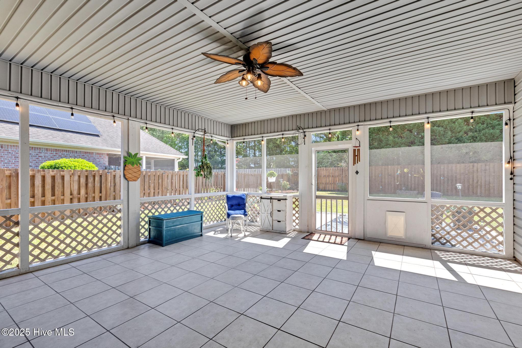 223 Silver Creek Loop Property Photo 30