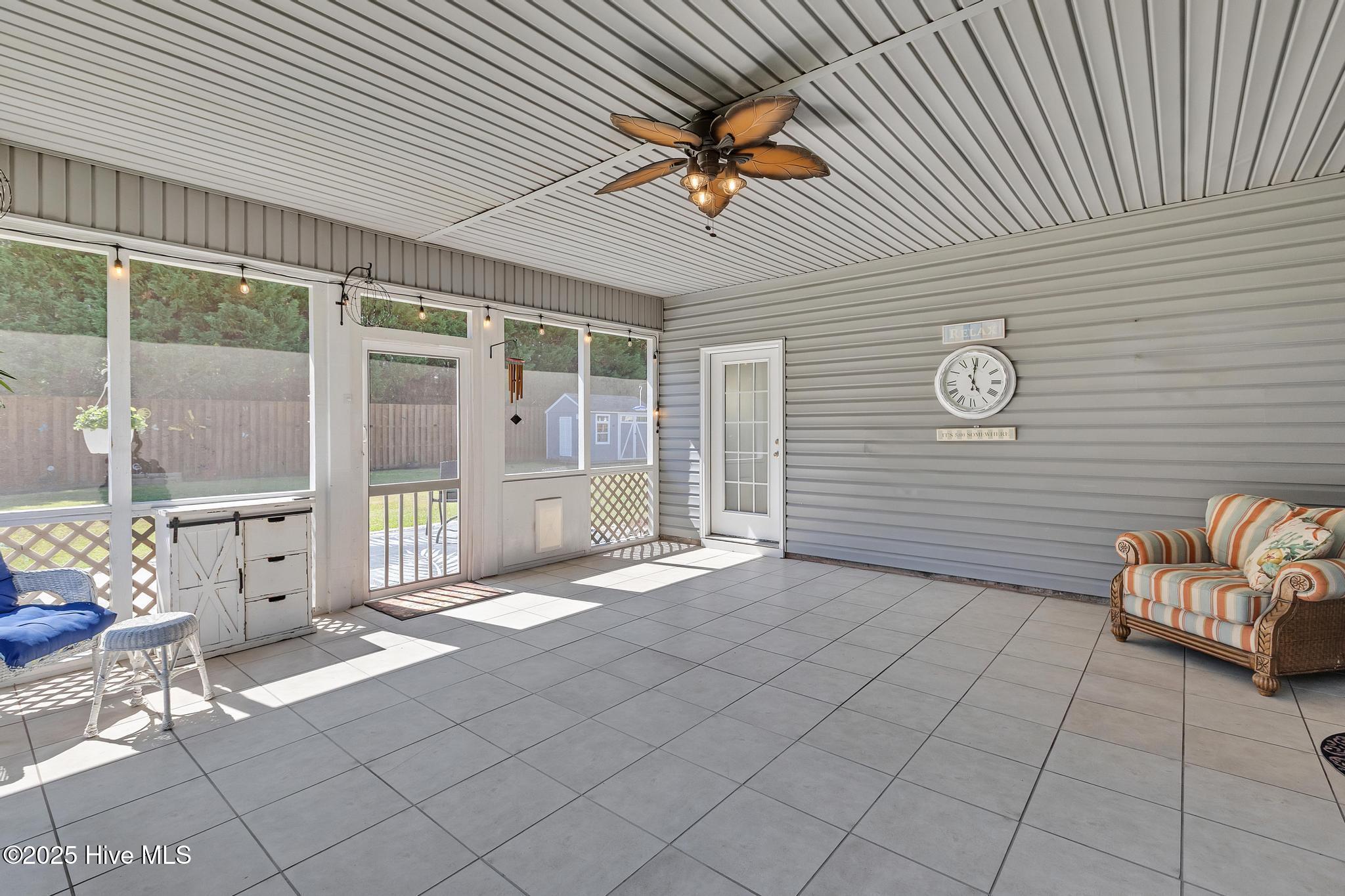 223 Silver Creek Loop Property Photo 32