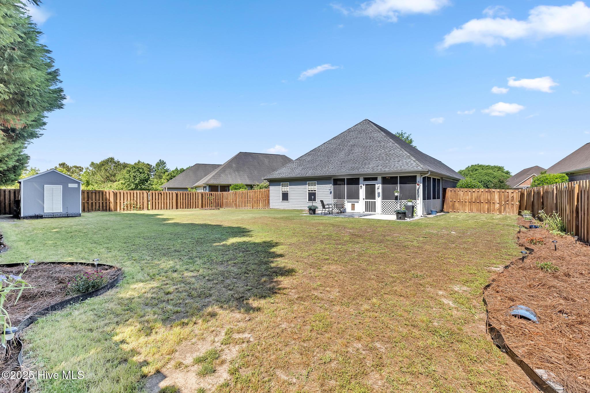 223 Silver Creek Loop Property Photo 34