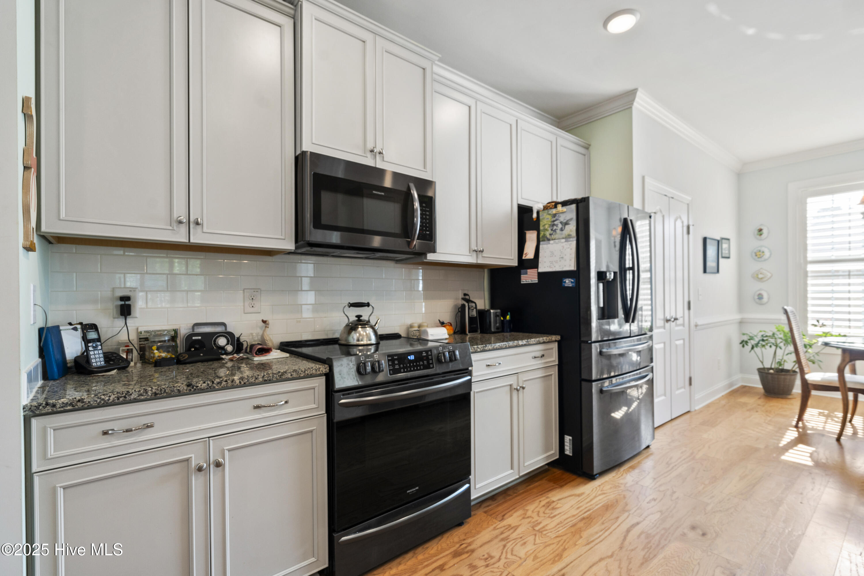 1271 Greensview Circle Property Photo 7