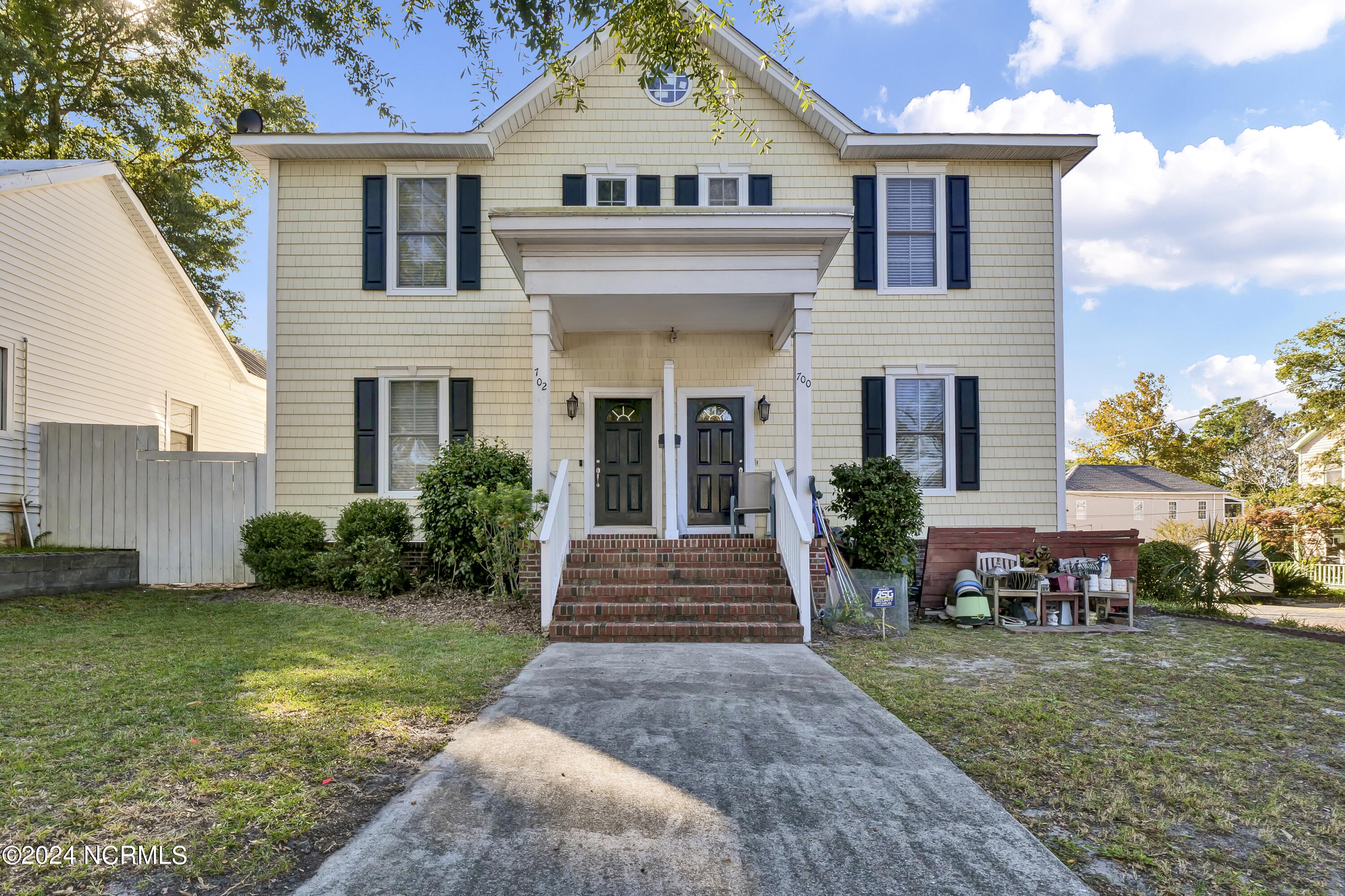 702 S 3rd Street Property Photo