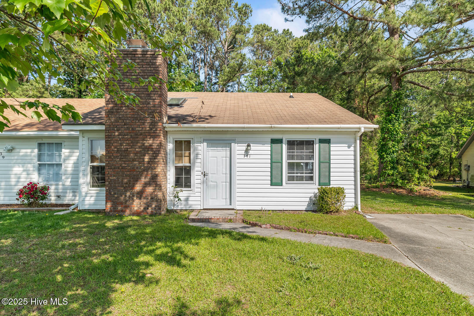 141 Pine Crest Drive Property Photo