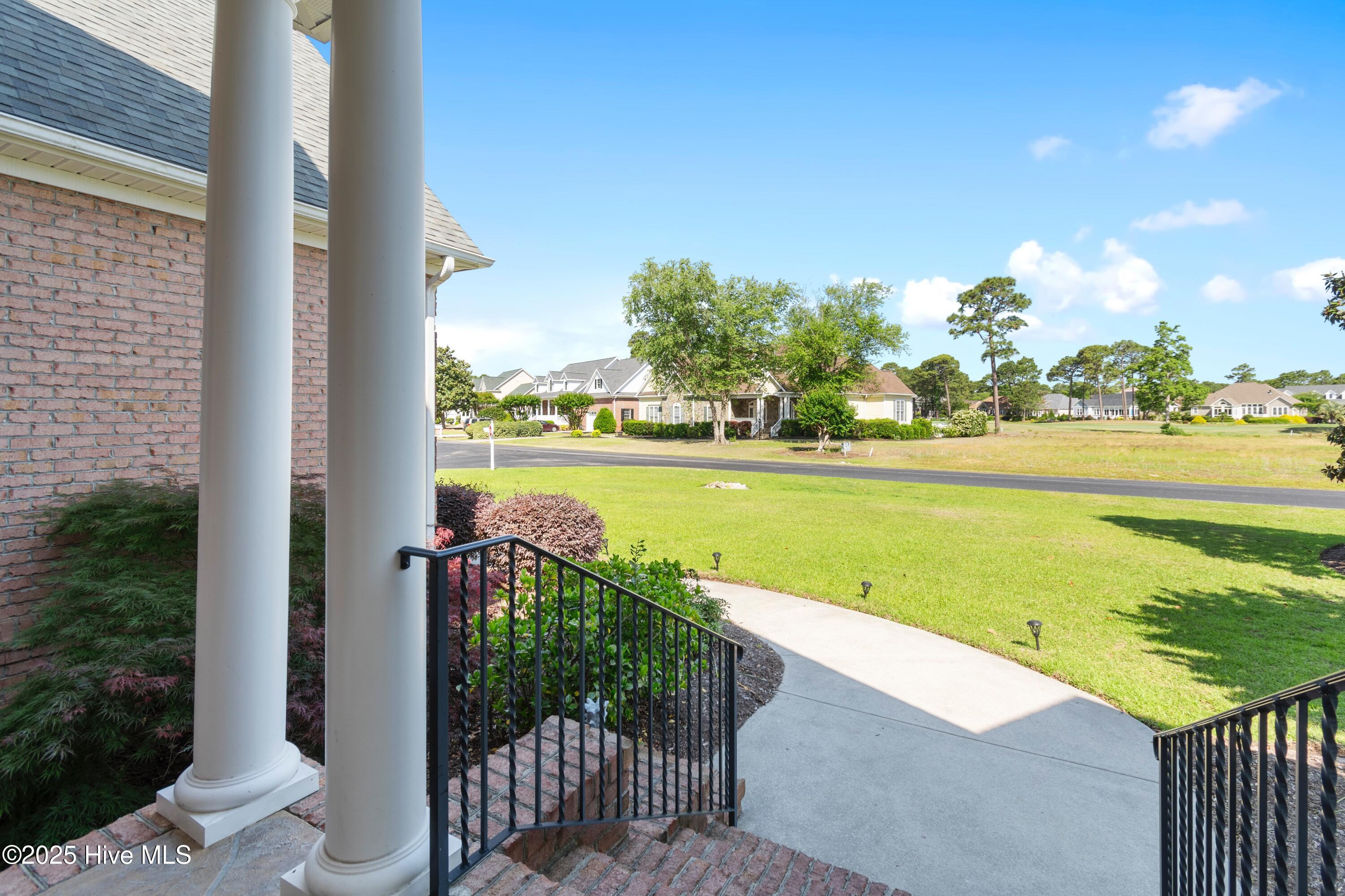 3402 Greenleaf Court Property Photo 4