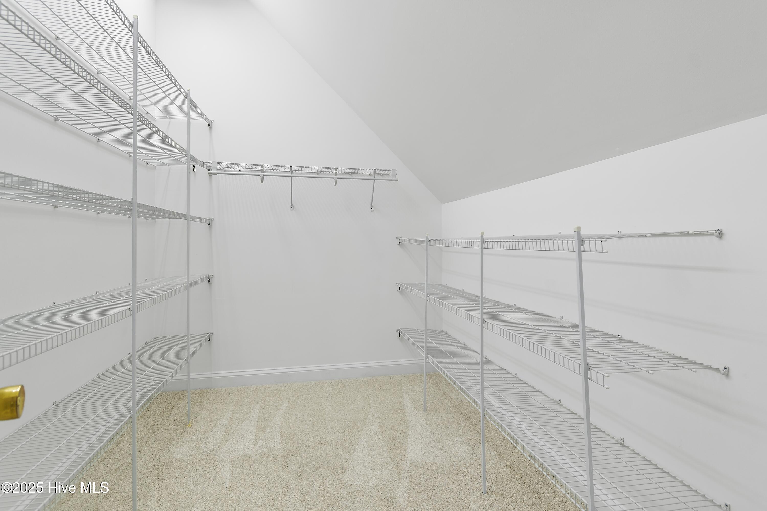 3402 Greenleaf Court Property Photo 41