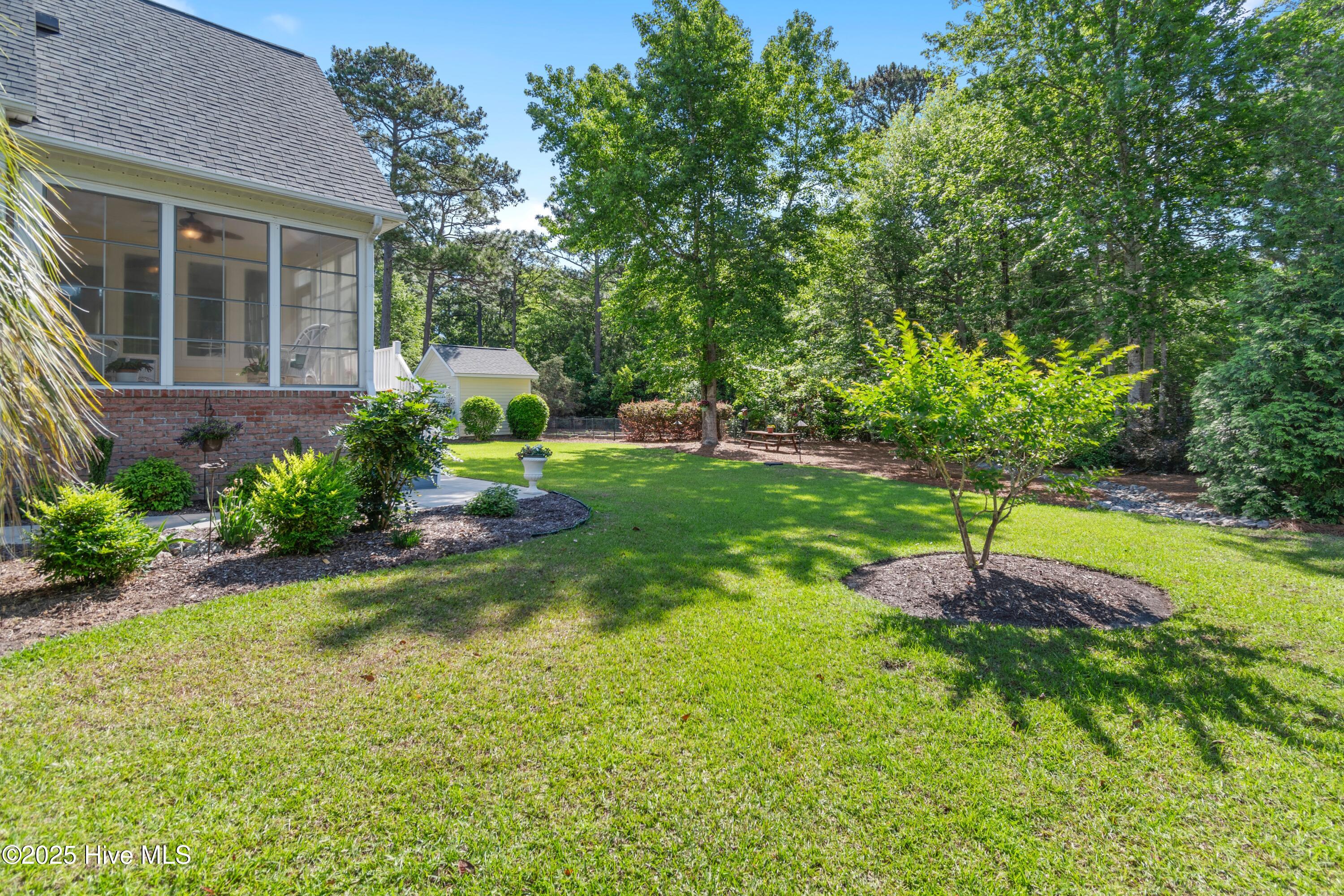3402 Greenleaf Court Property Photo 48