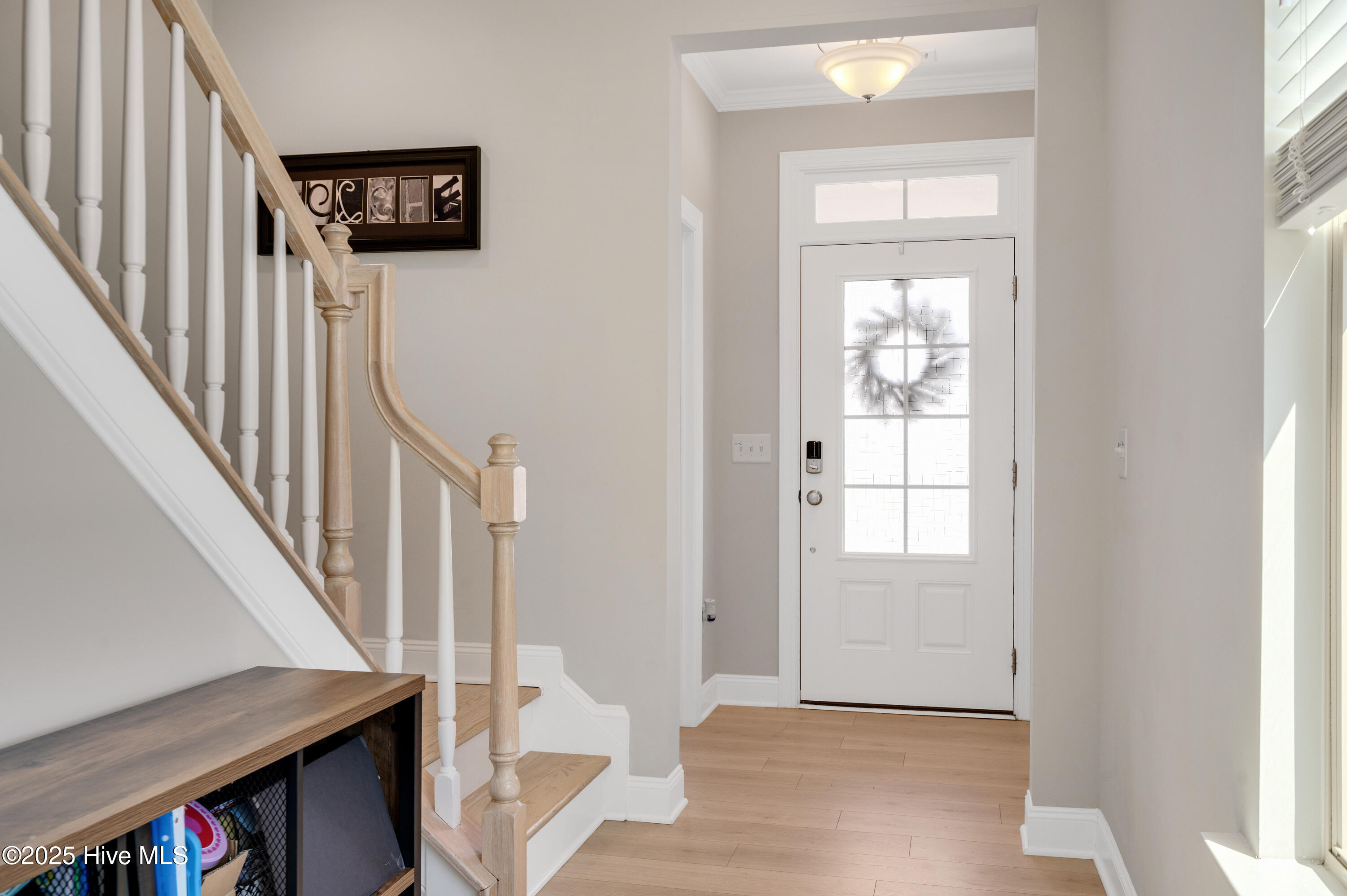 101 Rostova Way Property Photo 5
