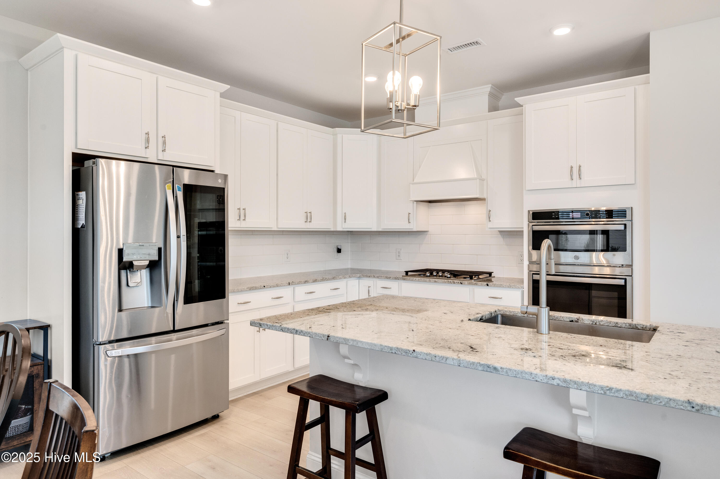 101 Rostova Way Property Photo 14