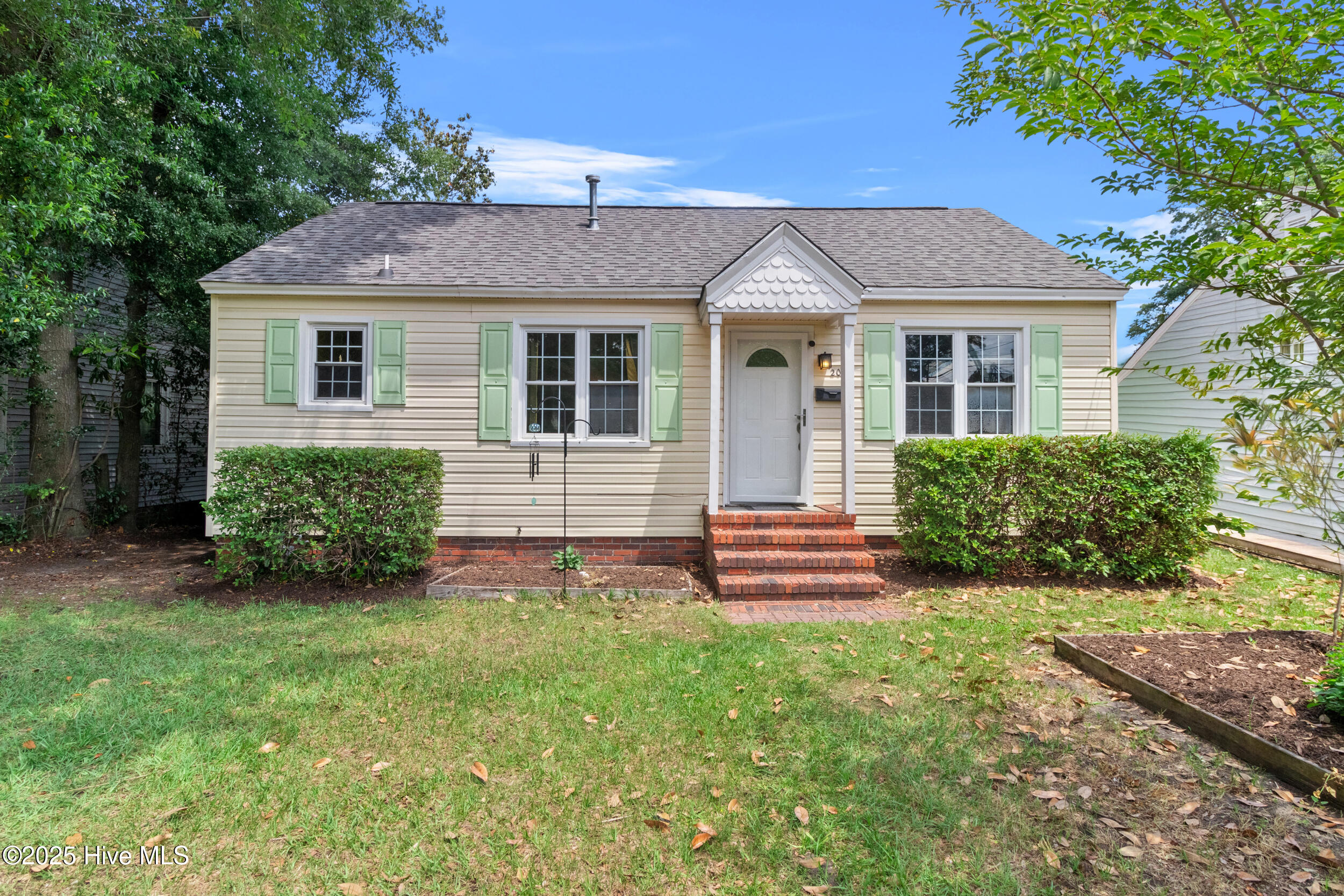 2037 Burnett Boulevard Property Photo