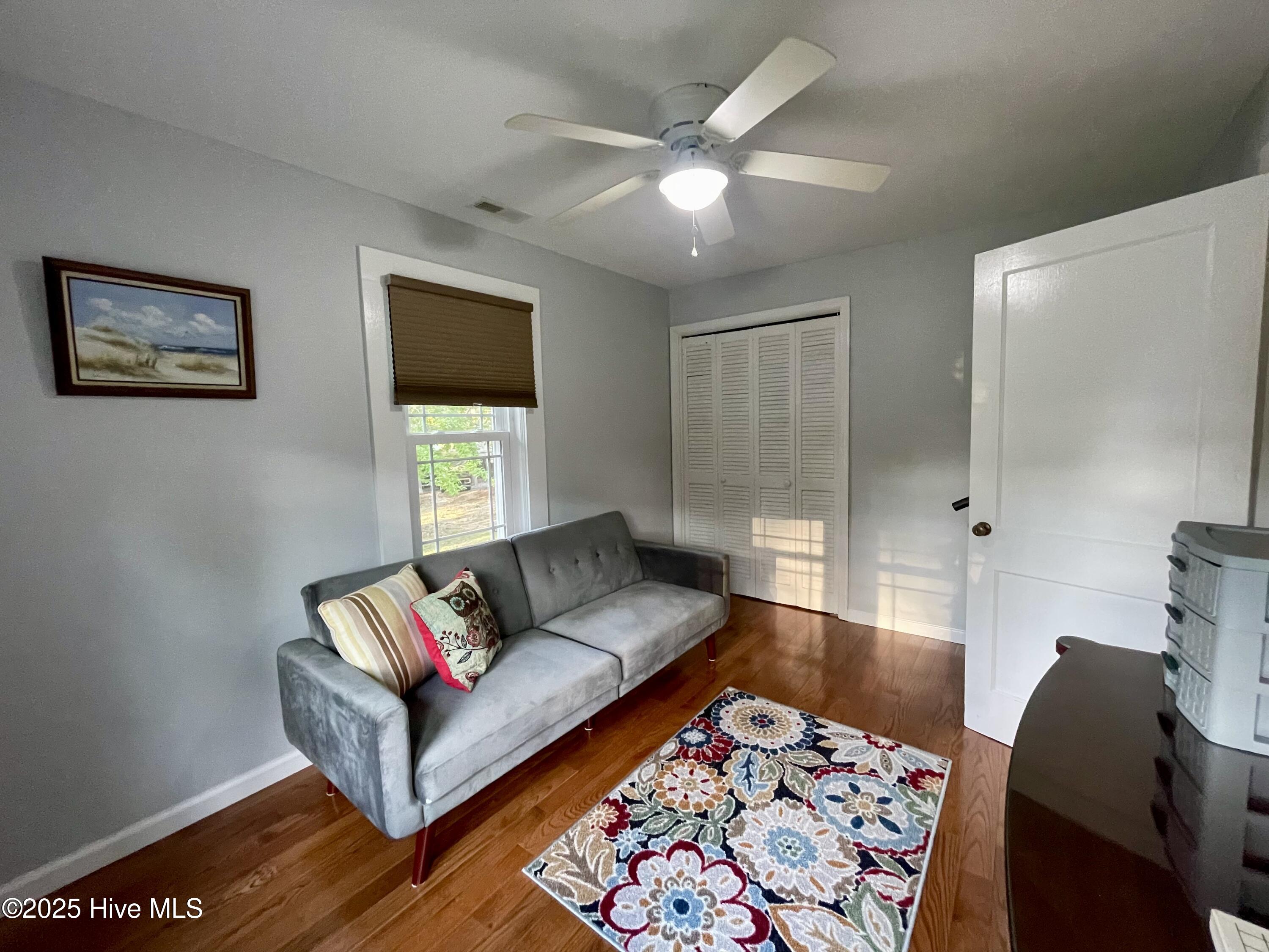 442 Lamont Street Property Photo 19