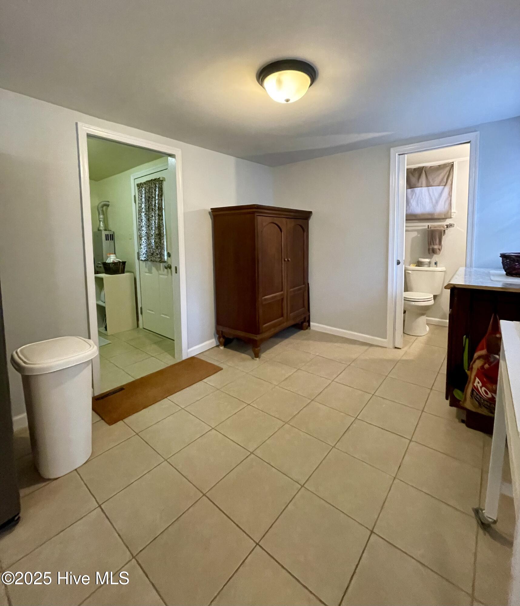 442 Lamont Street Property Photo 28