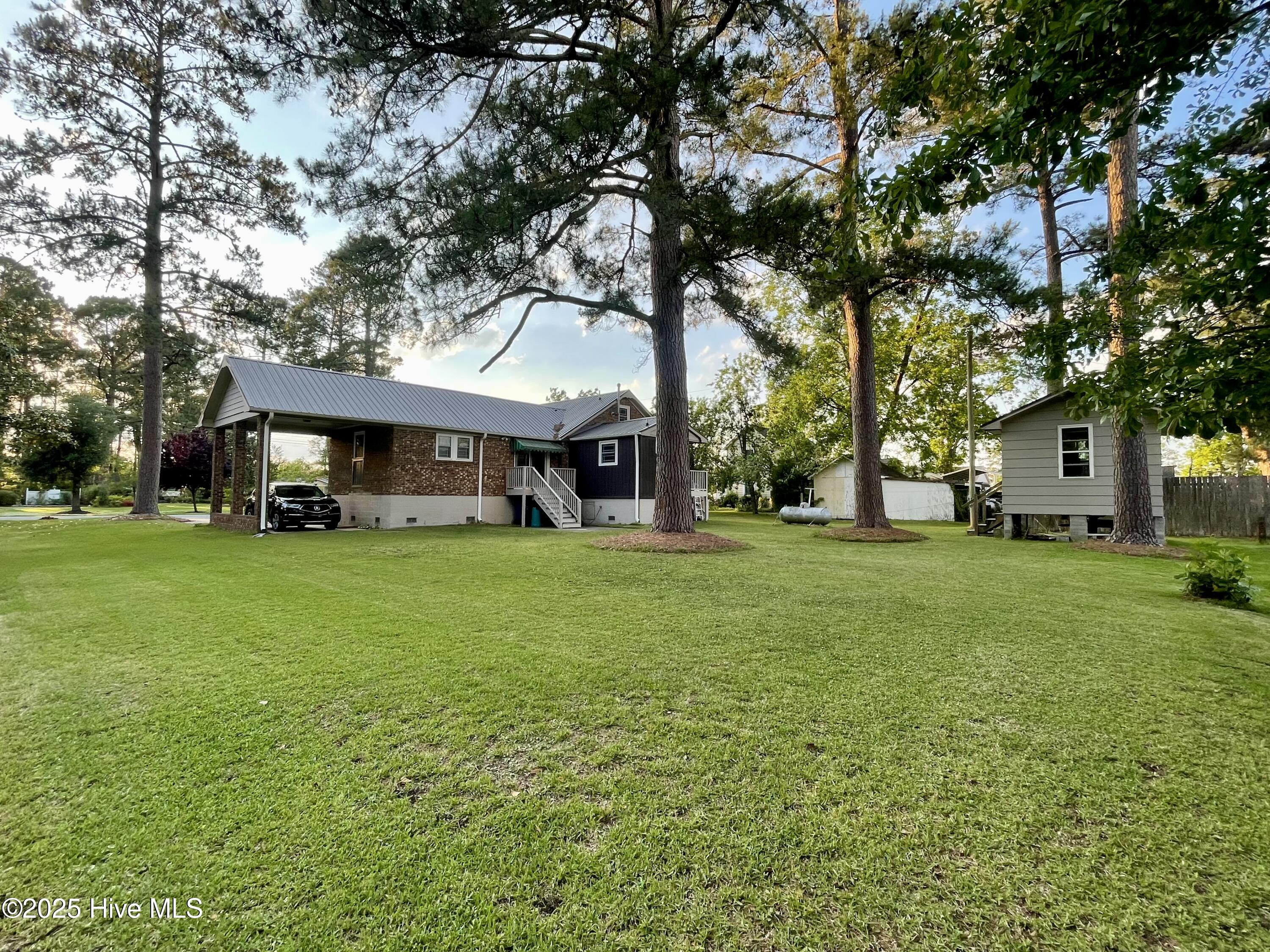 442 Lamont Street Property Photo 46