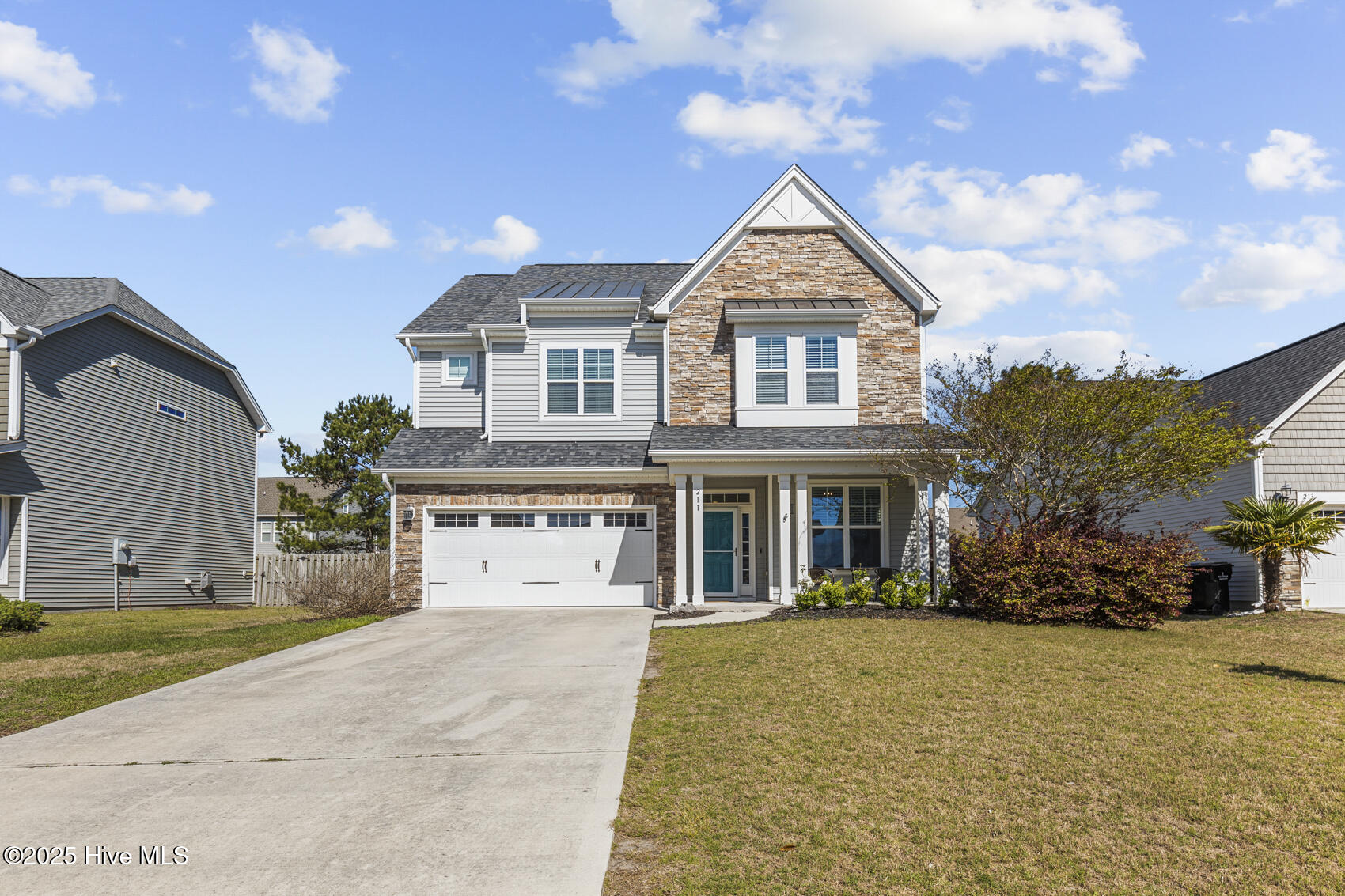 211 Willow Ridge Drive Property Photo