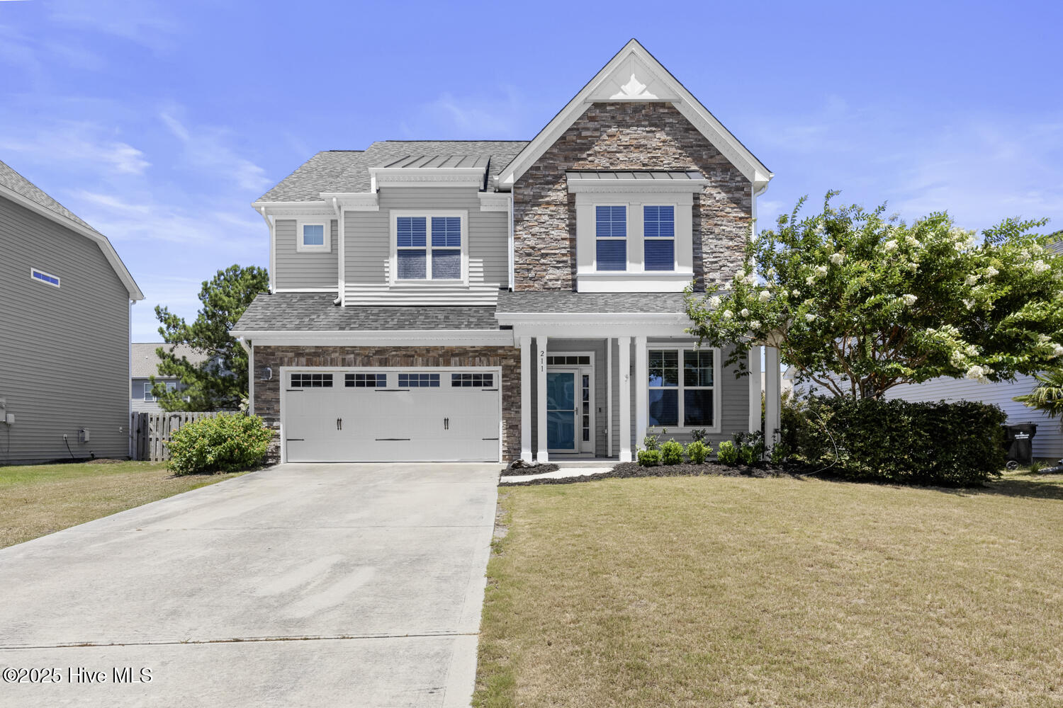 211 Willow Ridge Drive
