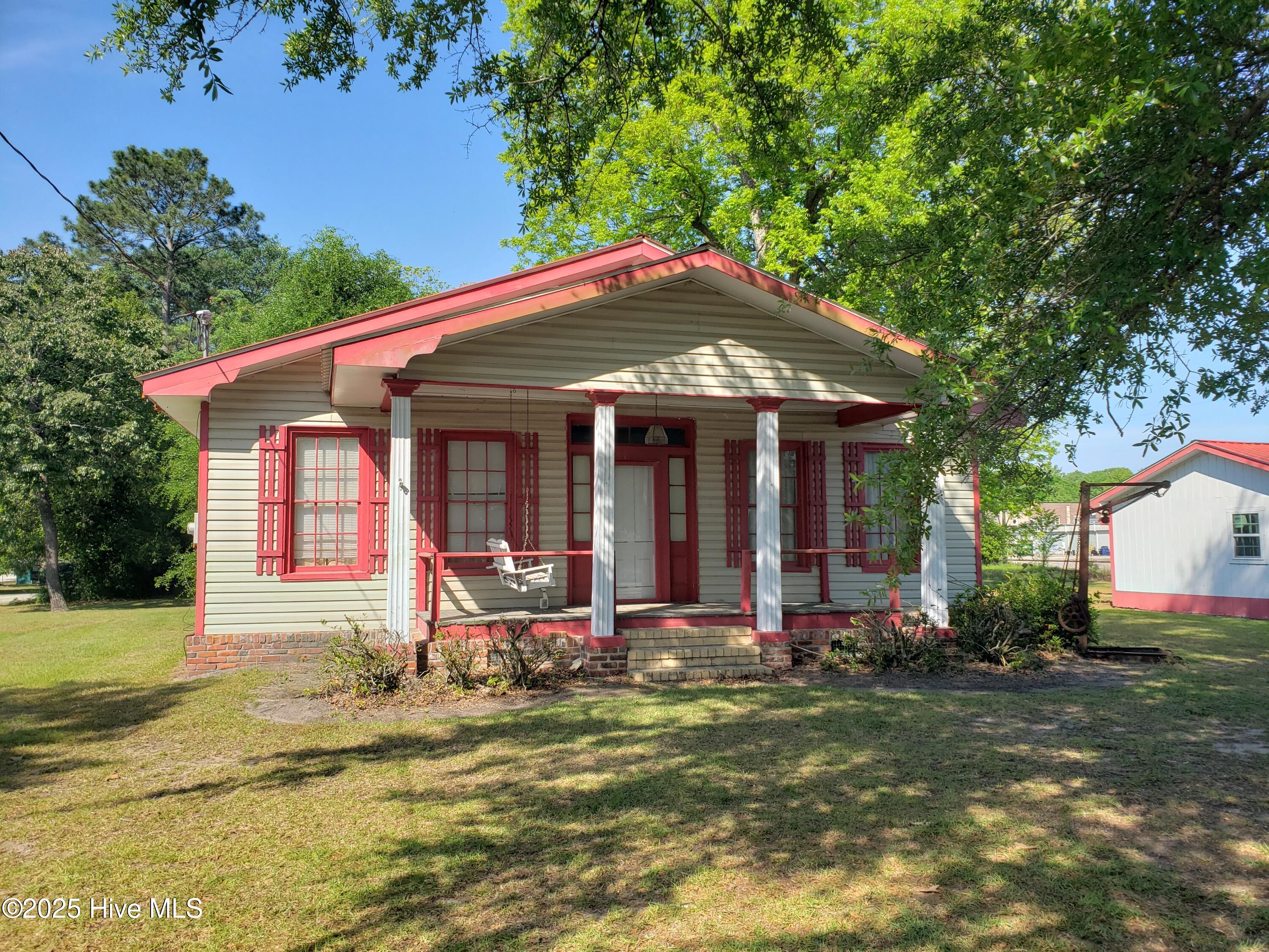 809 Conway Road Property Photo 2