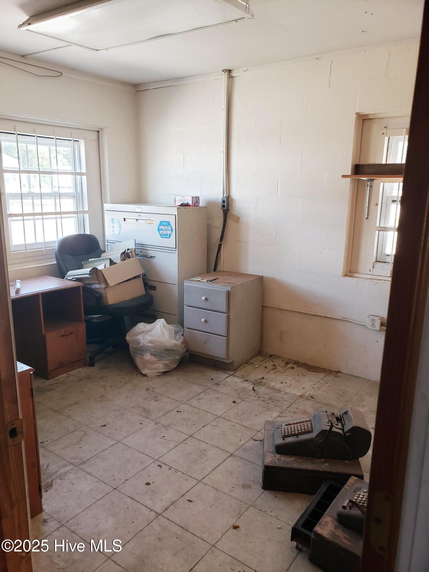 809 Conway Road Property Photo 32