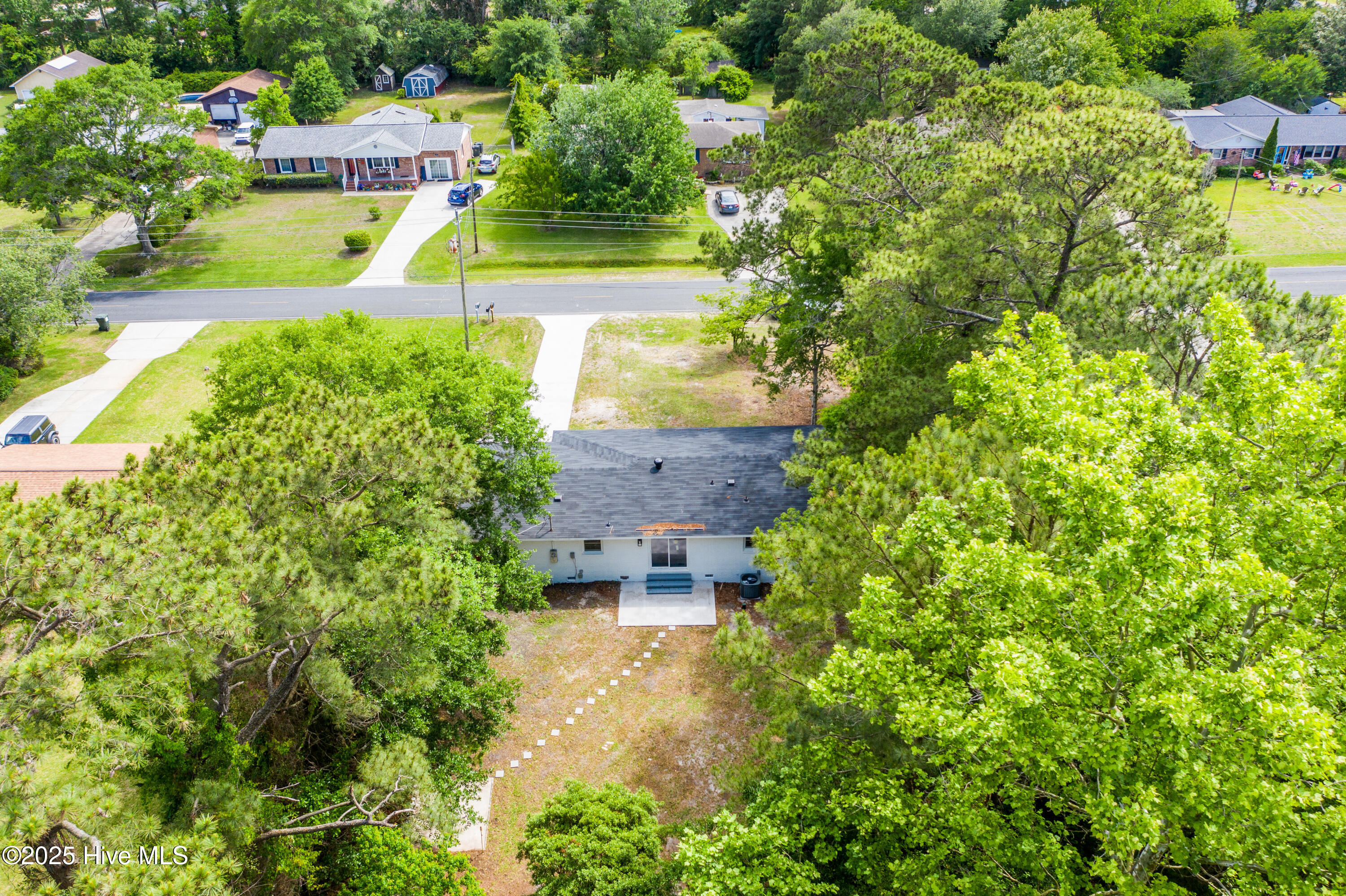 138 Navaho Trail Property Photo 32