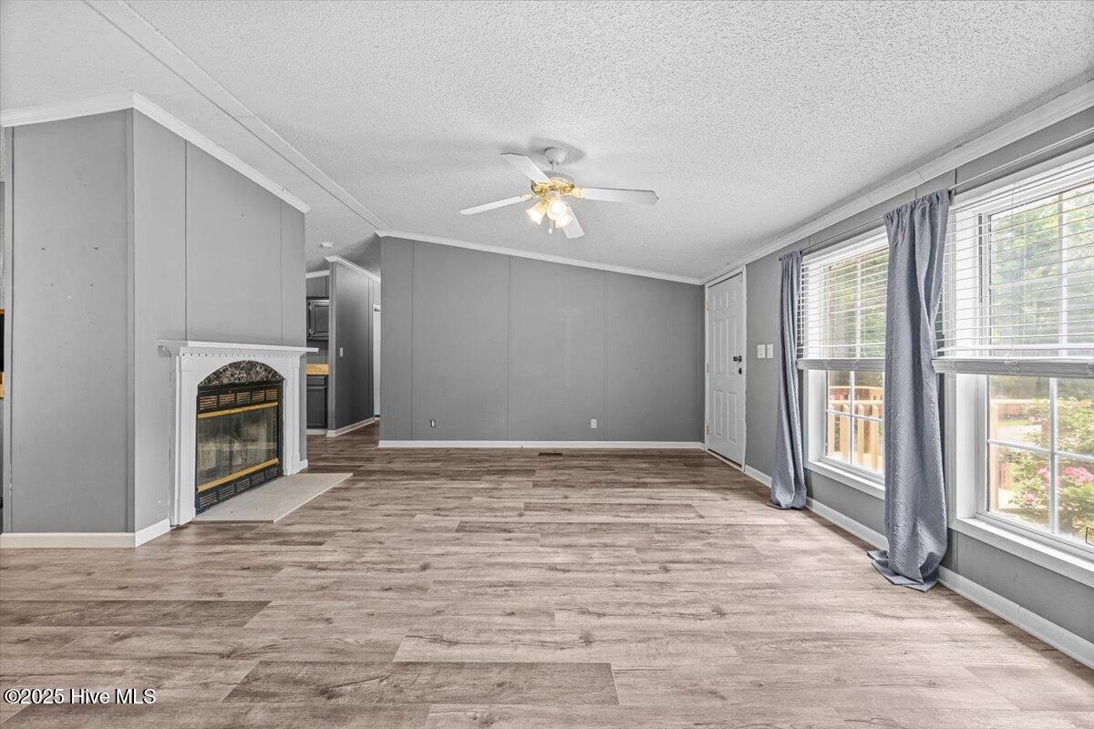 1004 Candlewood Circle Property Photo 6