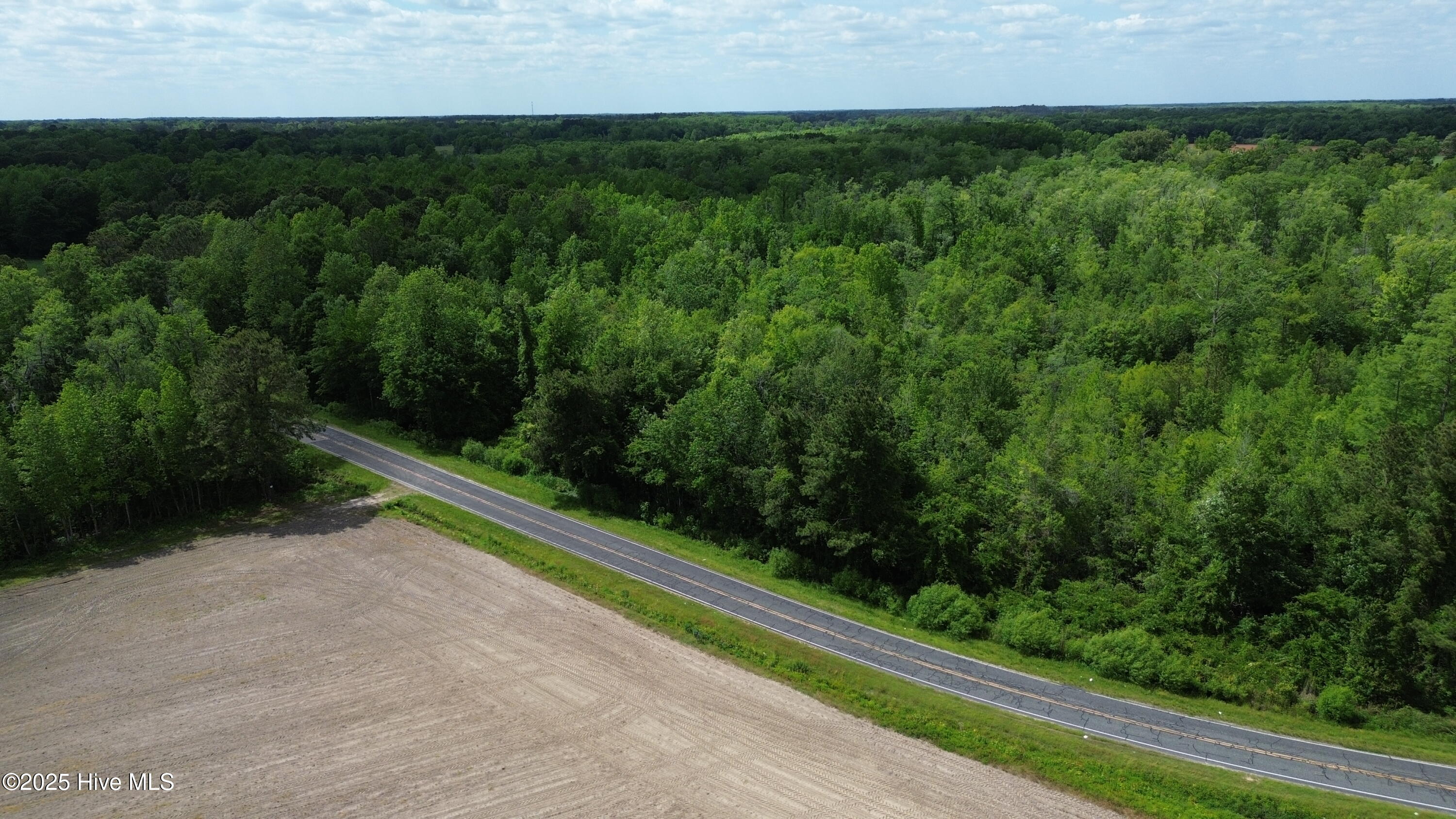 Near 2151 Dolph Lewis Road Property Photo 6