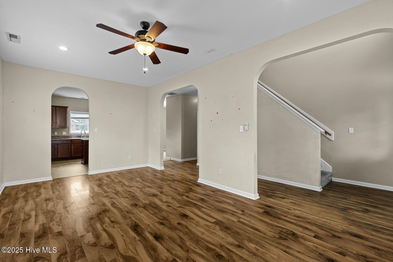 209 Merin Height Road Property Photo 5