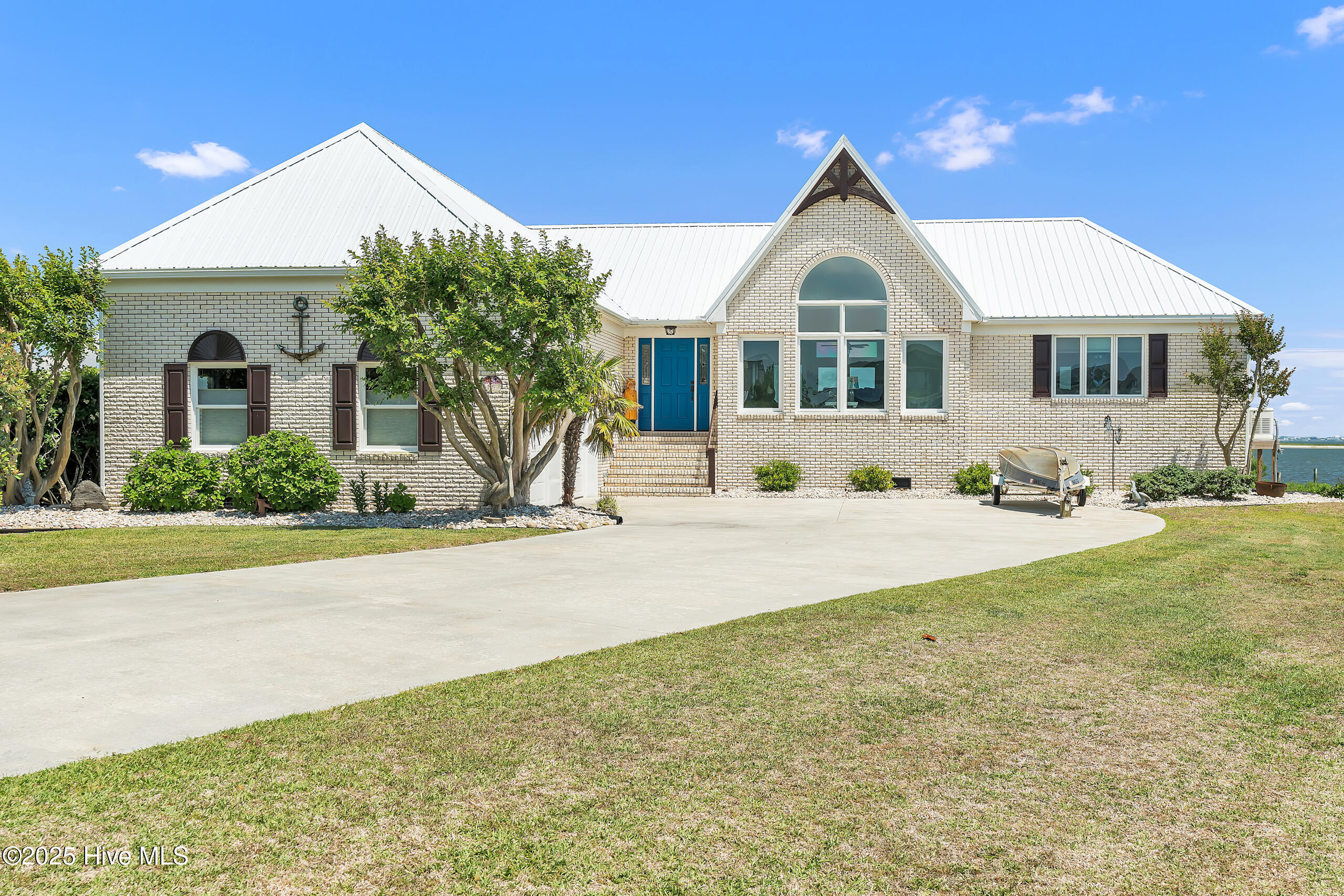 515 Blue Heron Drive Property Photo