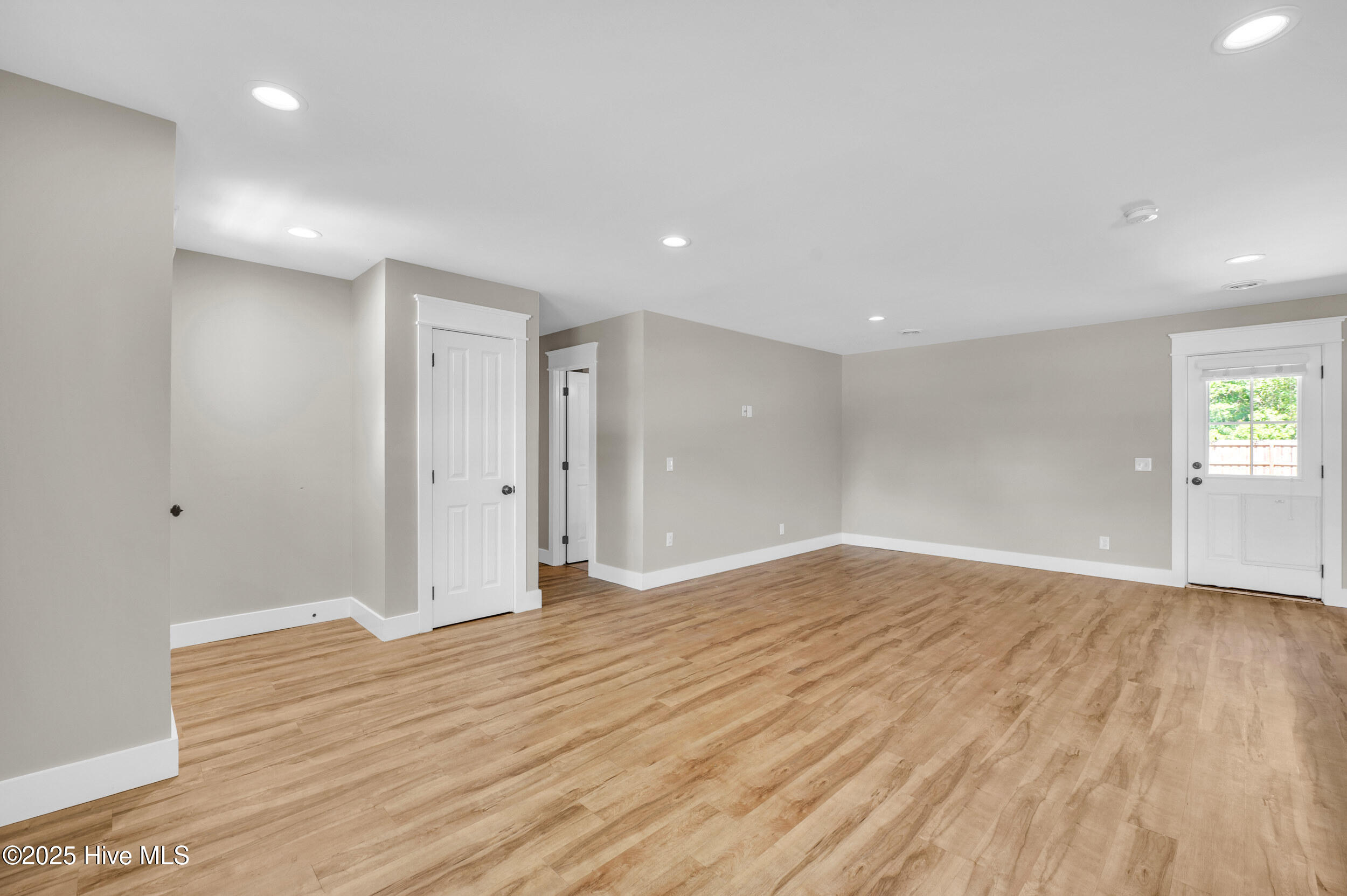 124 Kelly Road Property Photo 8