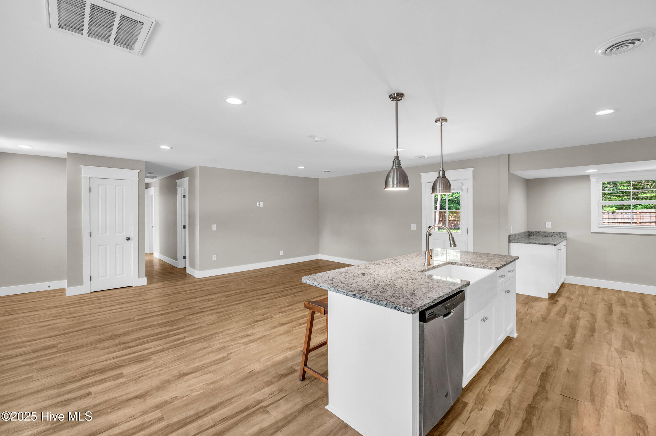124 Kelly Road Property Photo 13