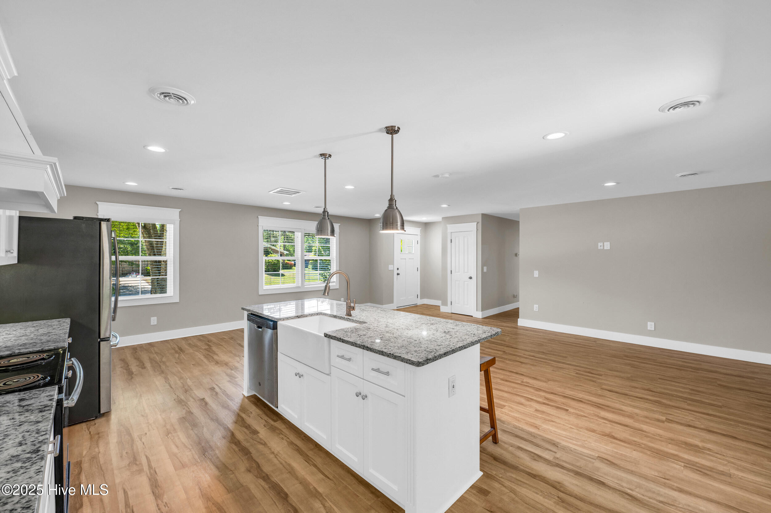 124 Kelly Road Property Photo 14