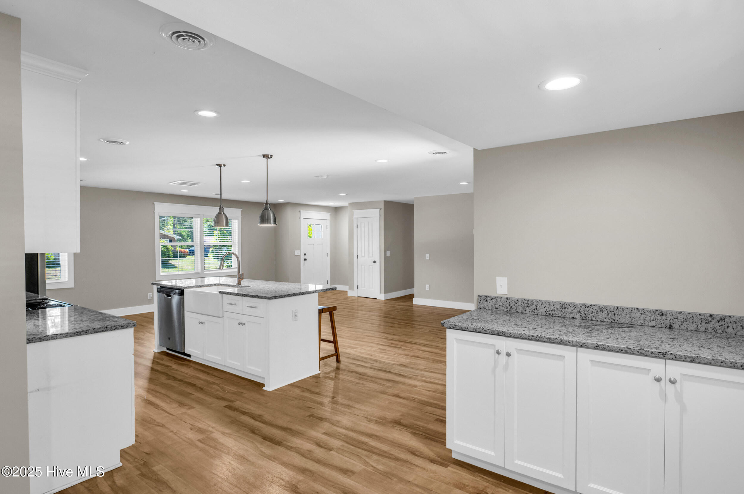 124 Kelly Road Property Photo 16