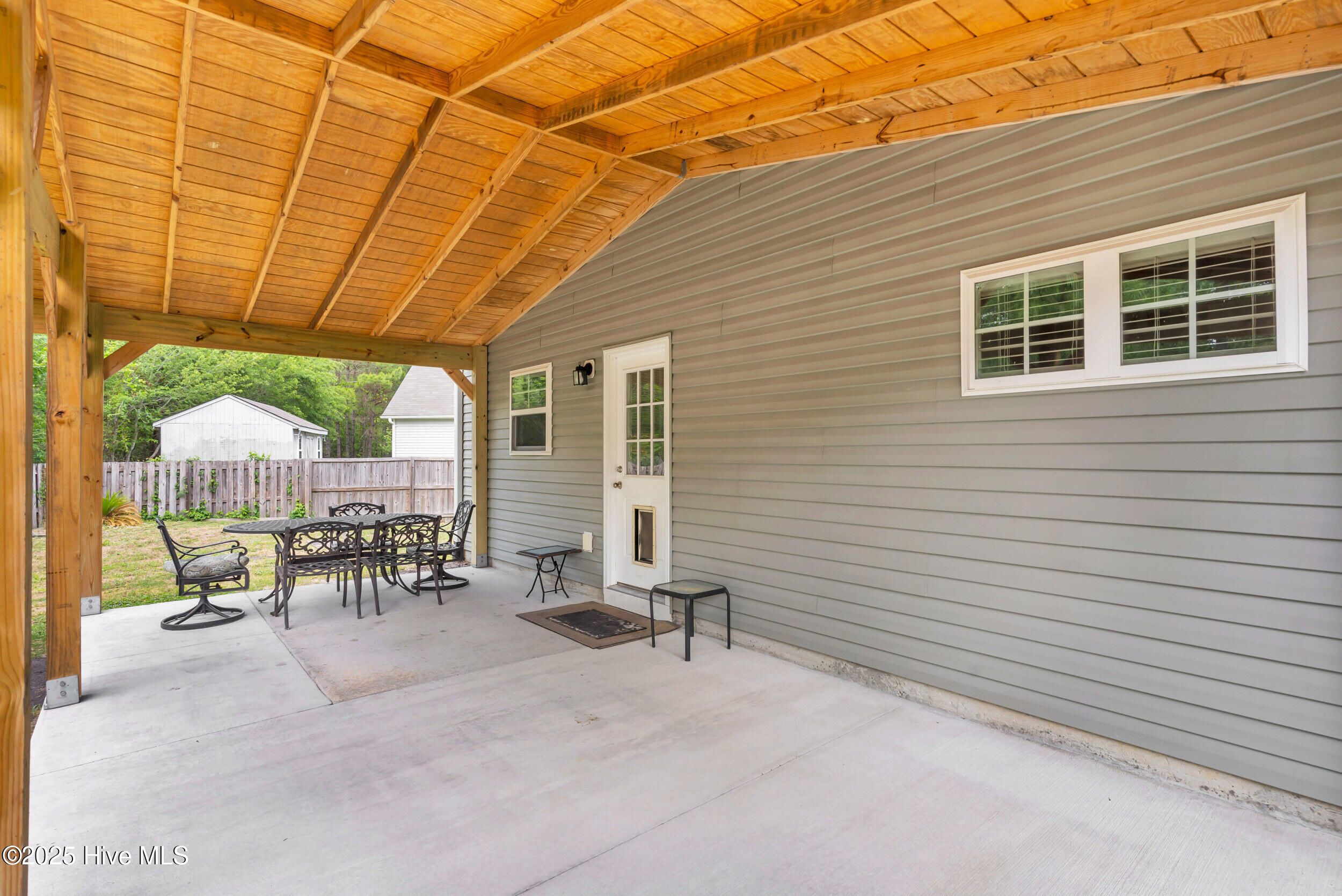 1505 Spring Court Property Photo 22