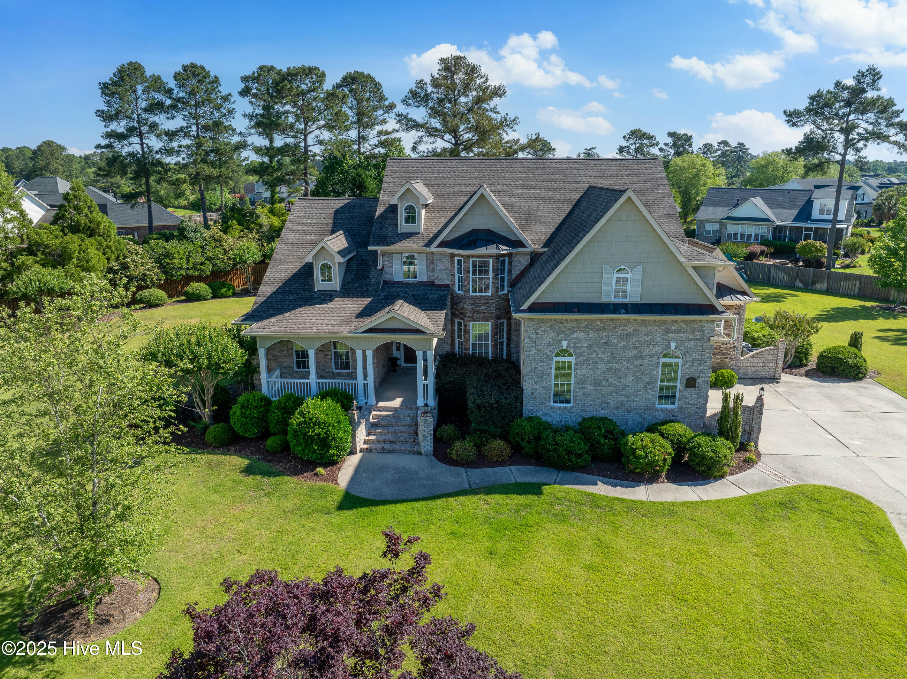 1109 Rollingwood Court Property Photo 1