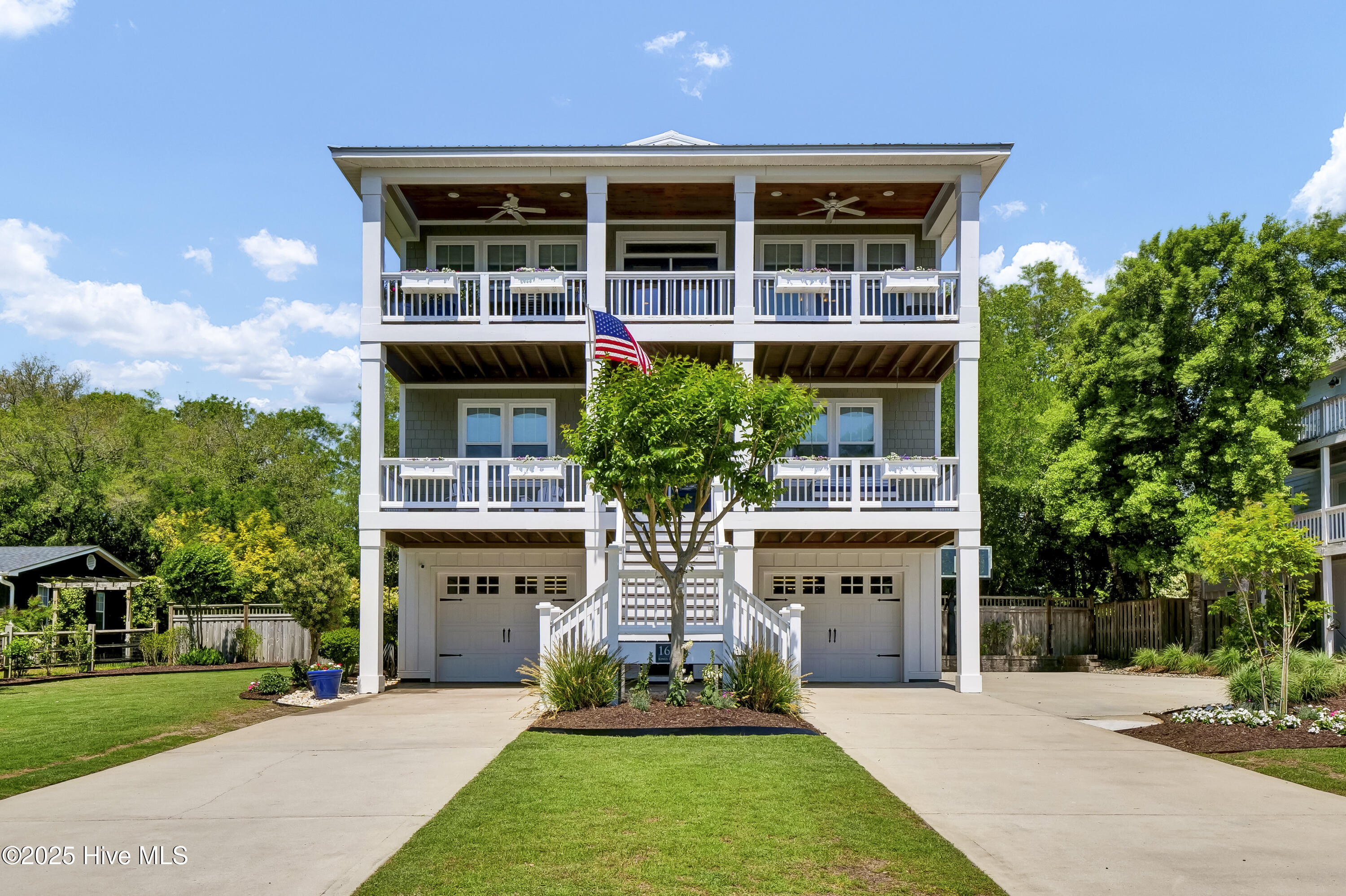1656 Kings Landing Road Property Photo