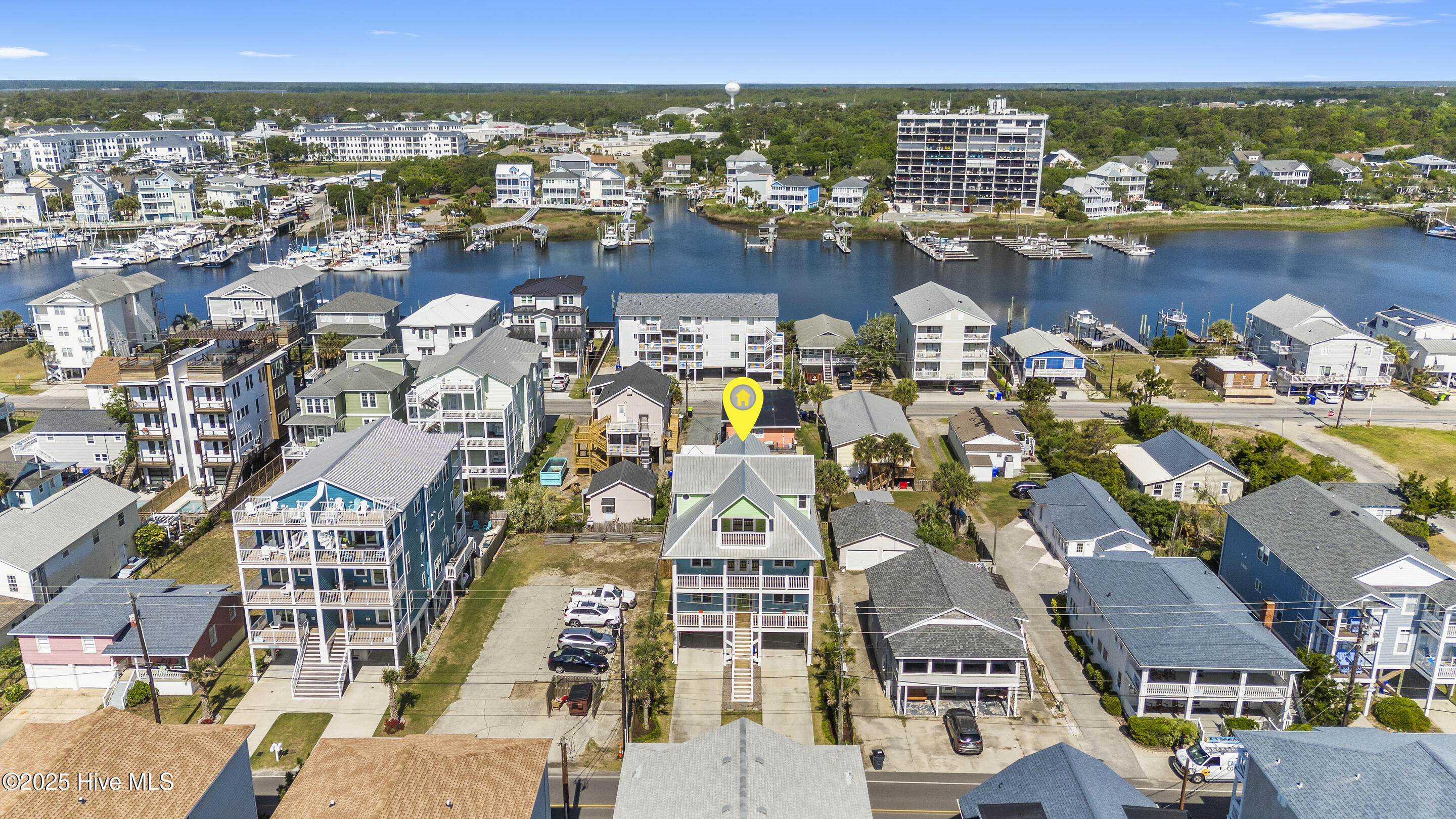 711 Carolina Beach Avenue Property Photo 4