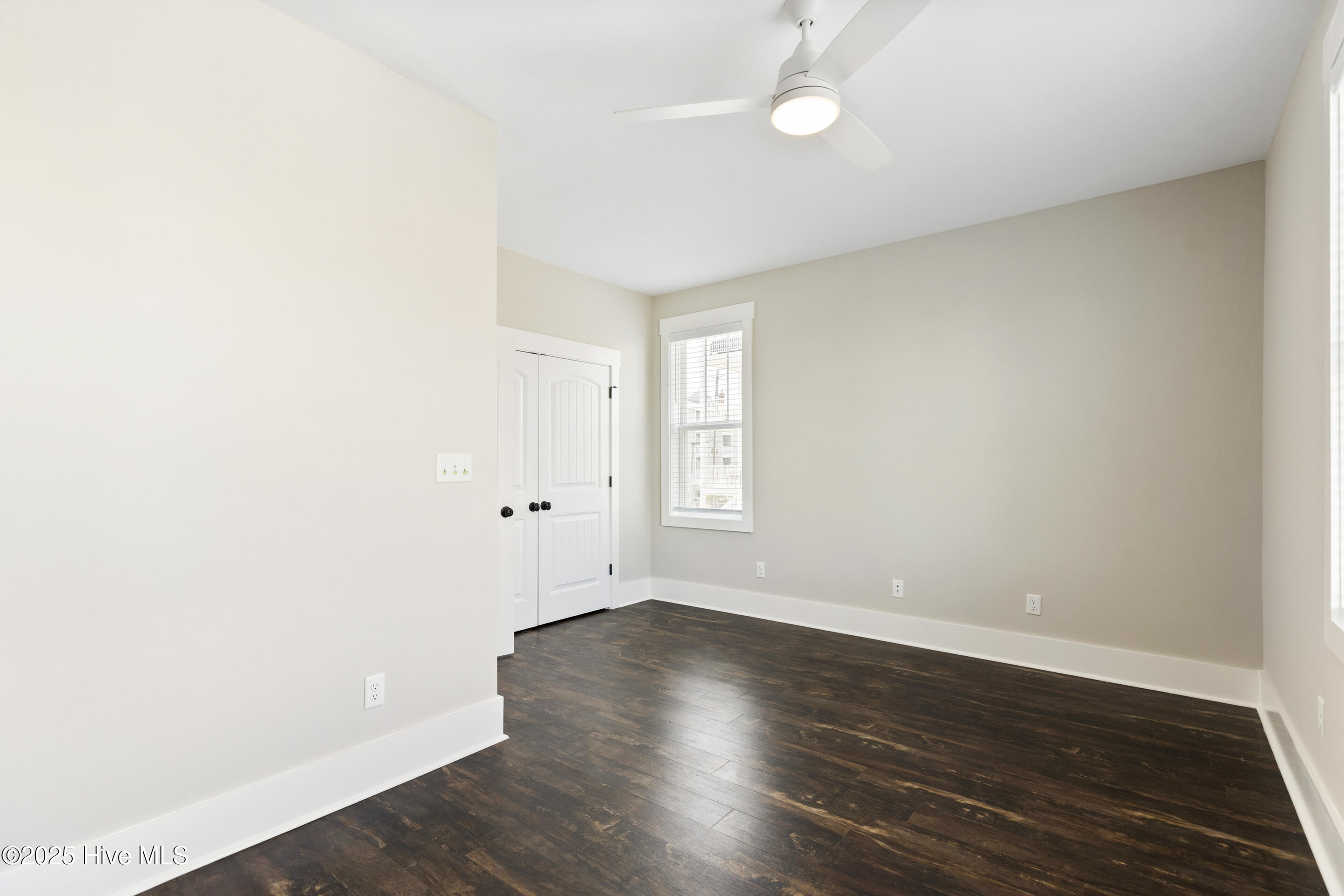 711 Carolina Beach Avenue Property Photo 15