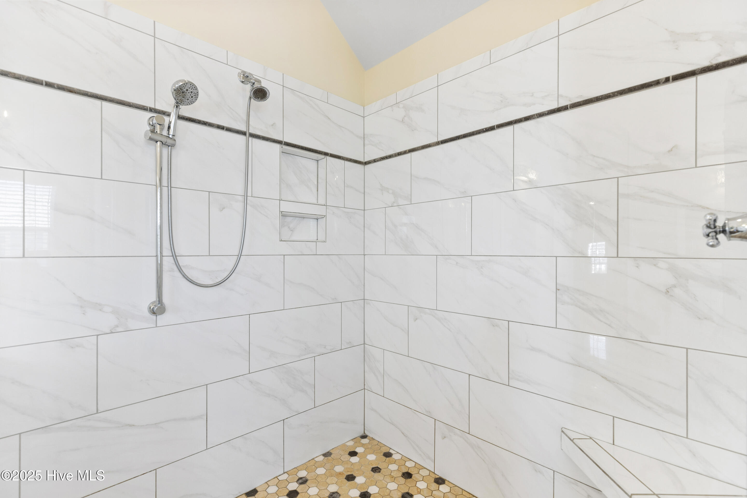711 Carolina Beach Avenue Property Photo 48