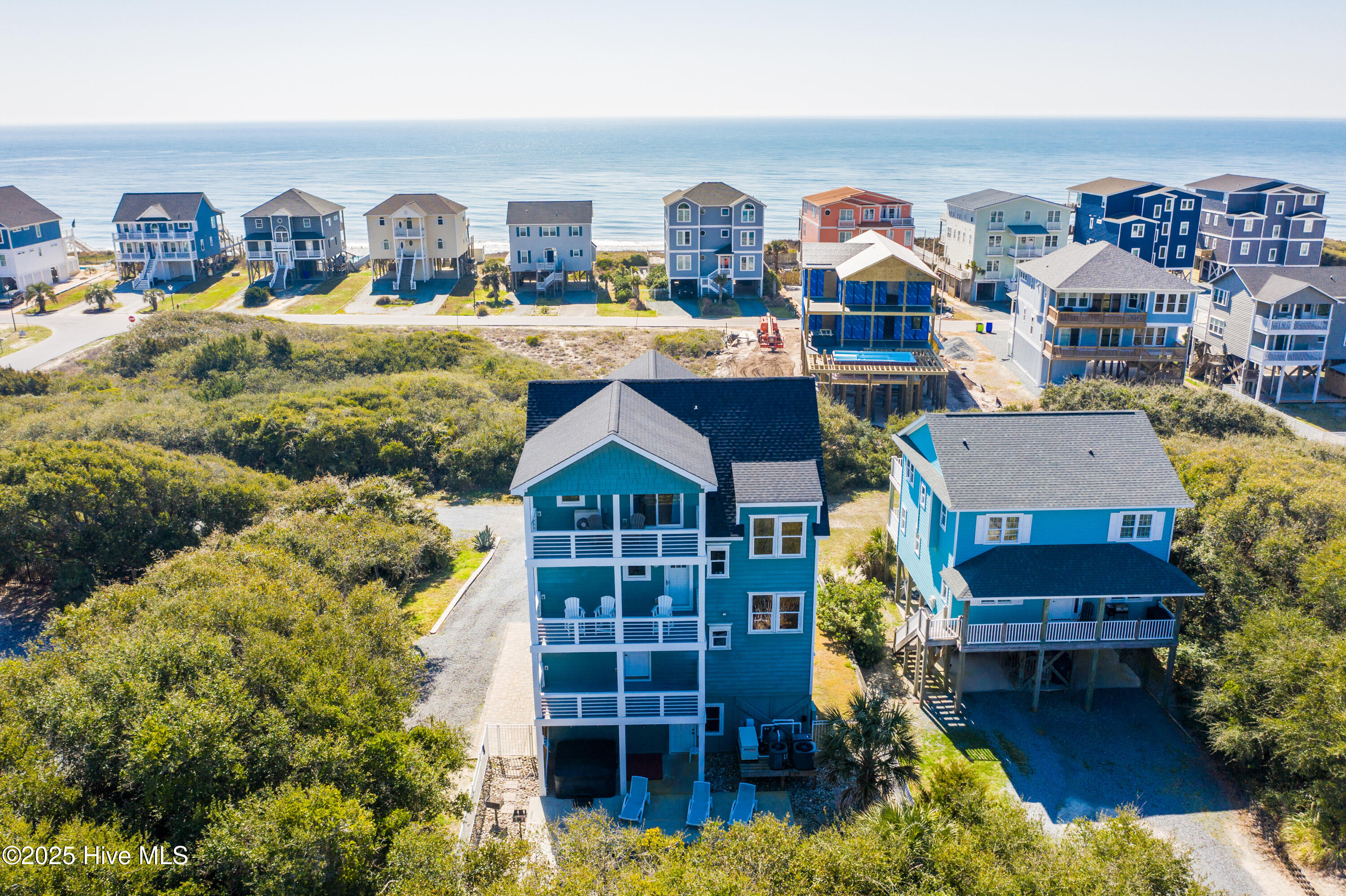 6 Bottlenose Boulevard Property Photo