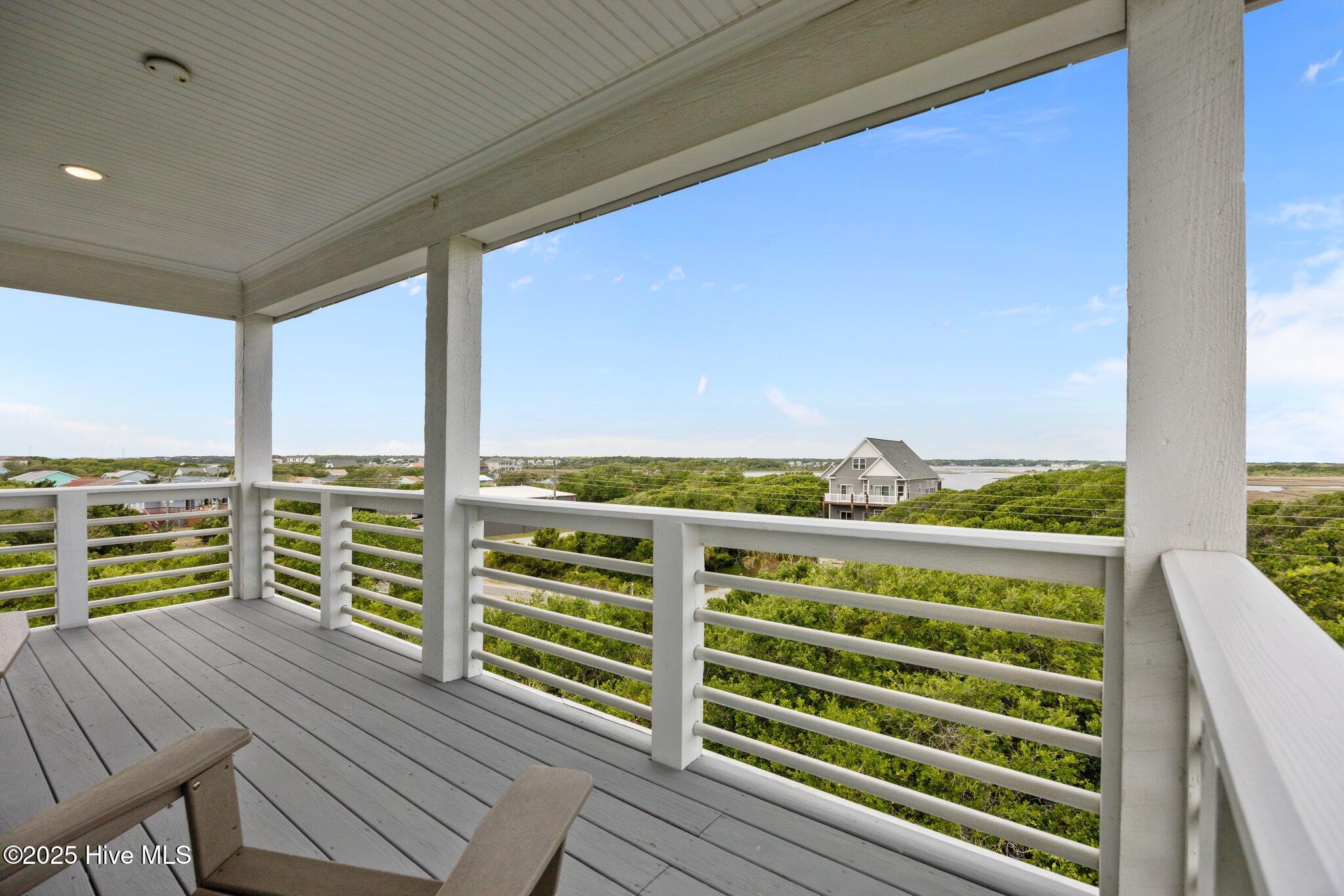 6 Bottlenose Boulevard Property Photo 9