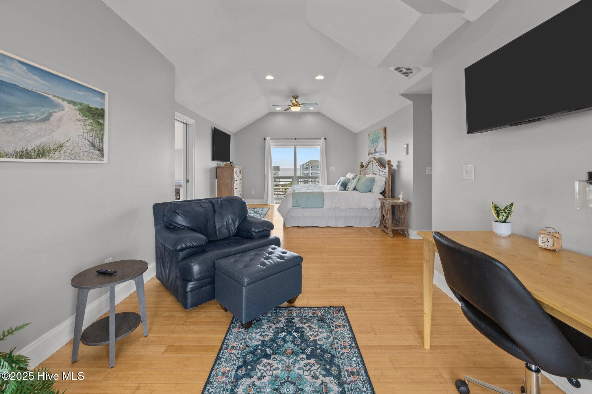 6 Bottlenose Boulevard Property Photo 34