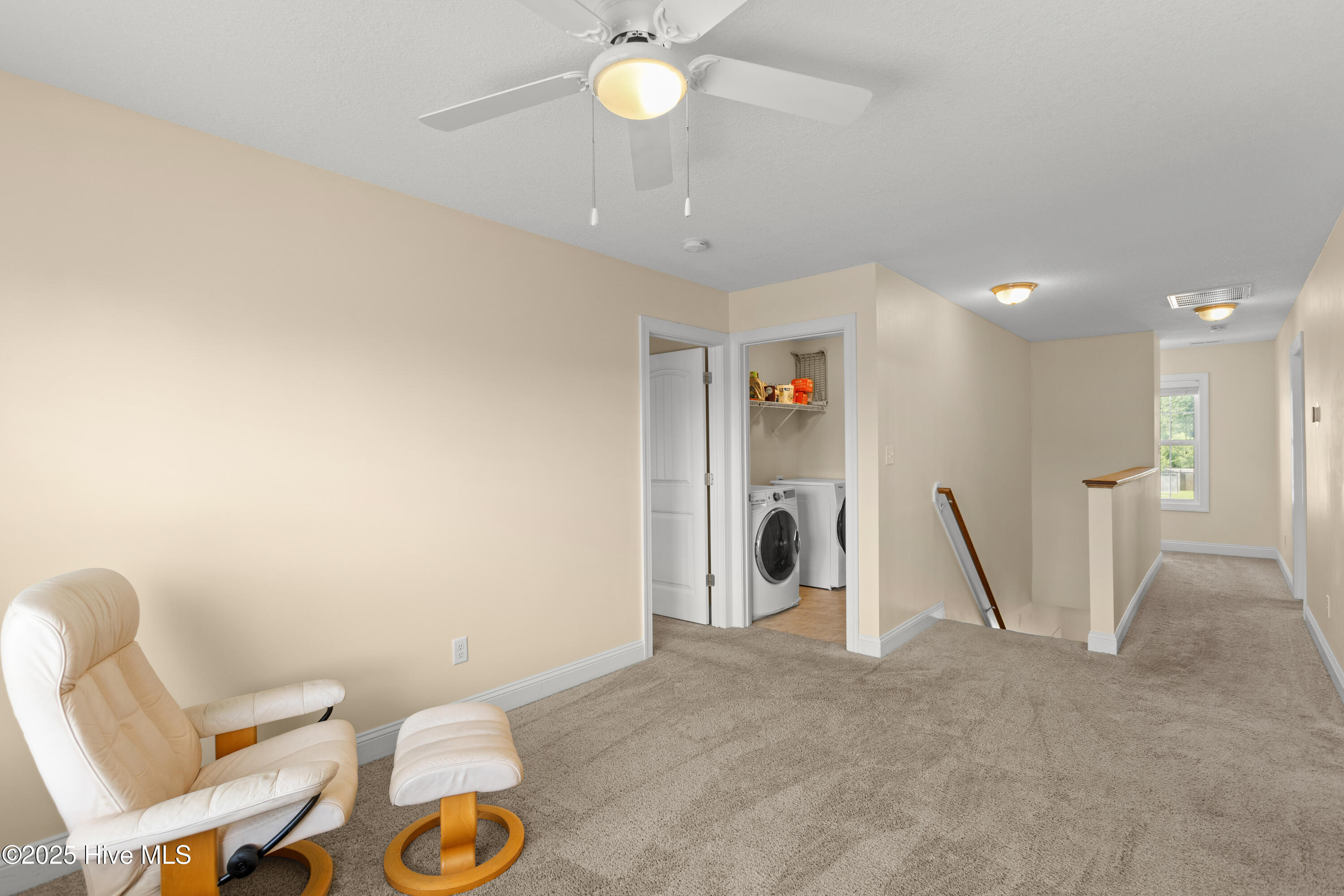 324 Catamaran Road Property Photo 16