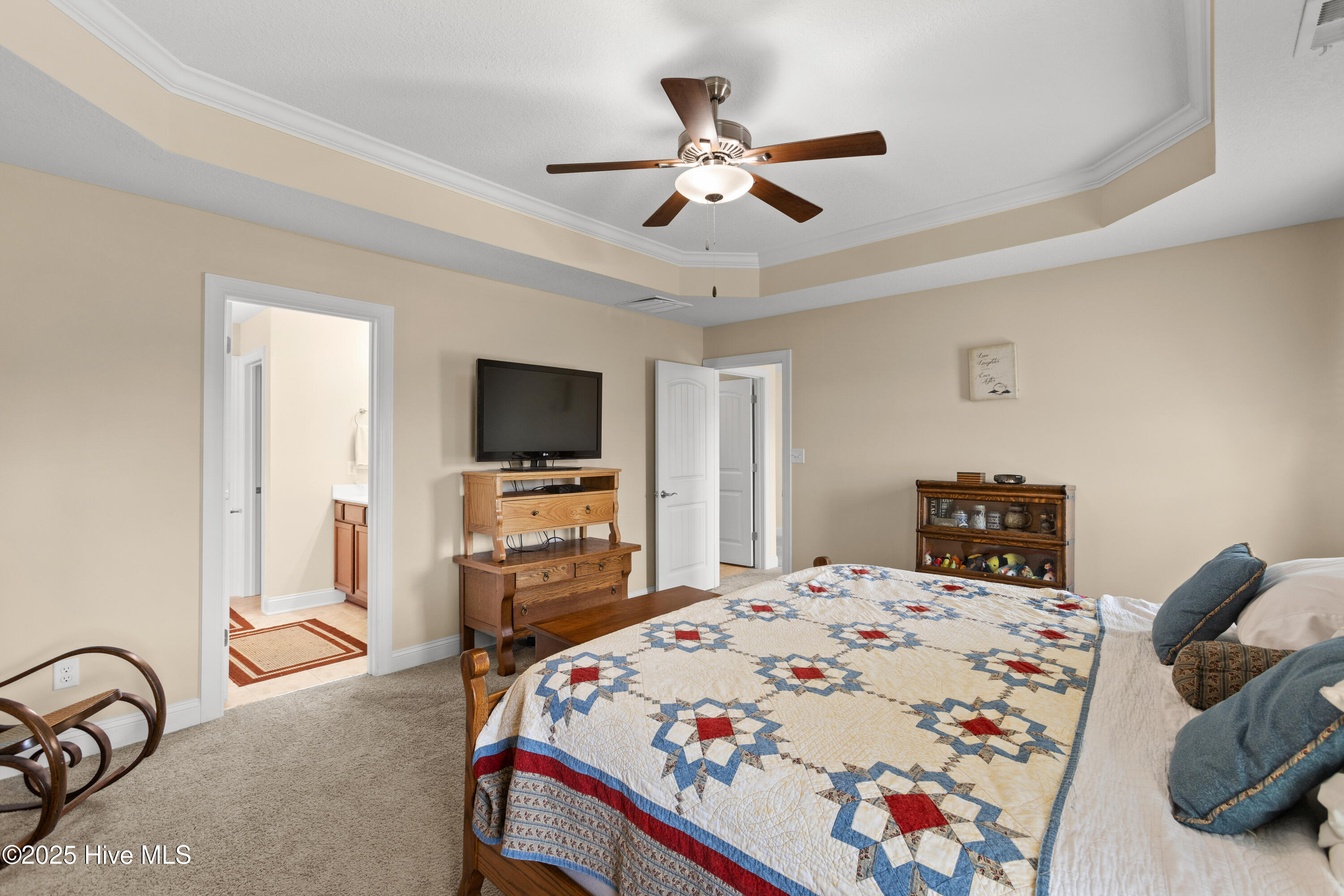 324 Catamaran Road Property Photo 18
