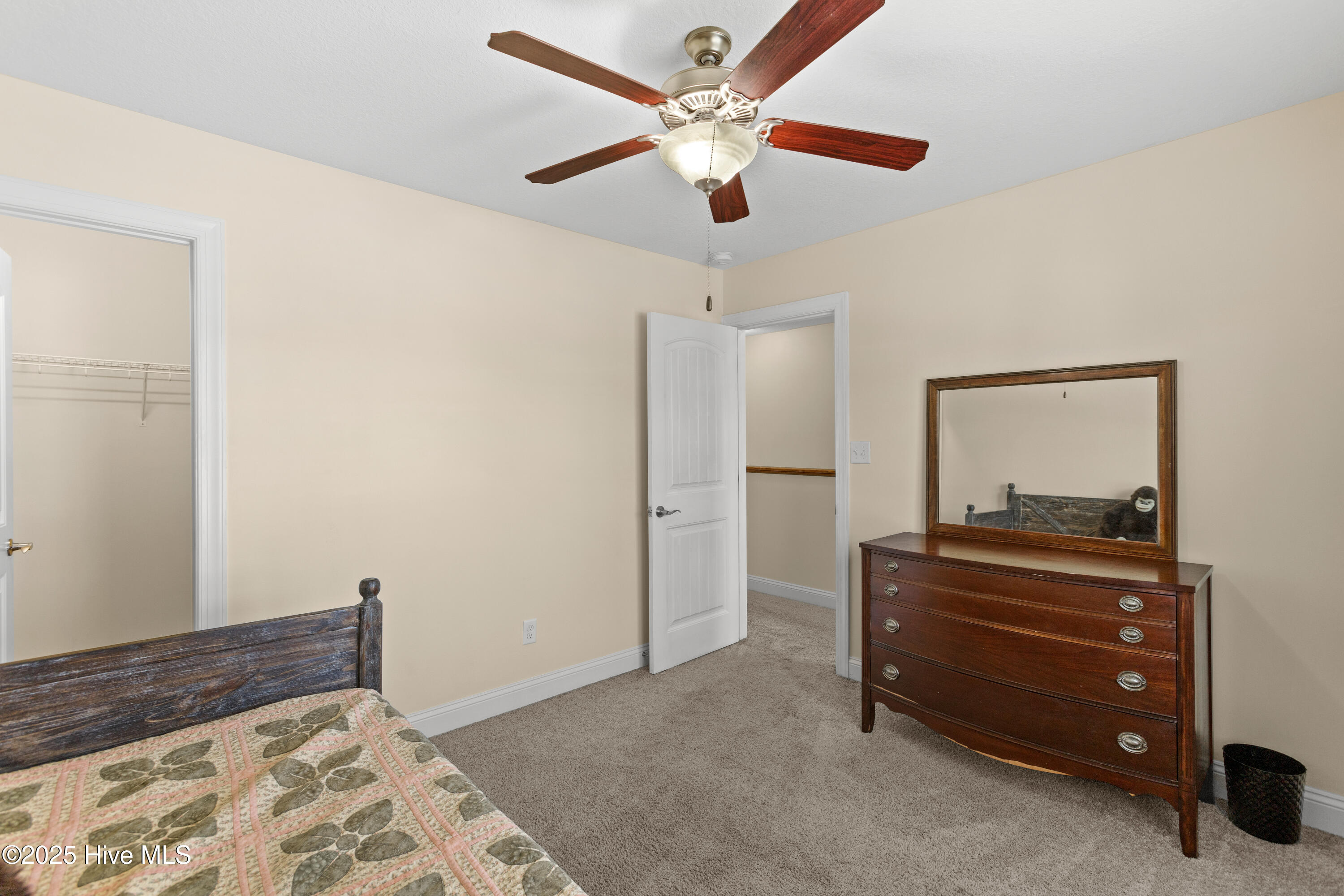 324 Catamaran Road Property Photo 26