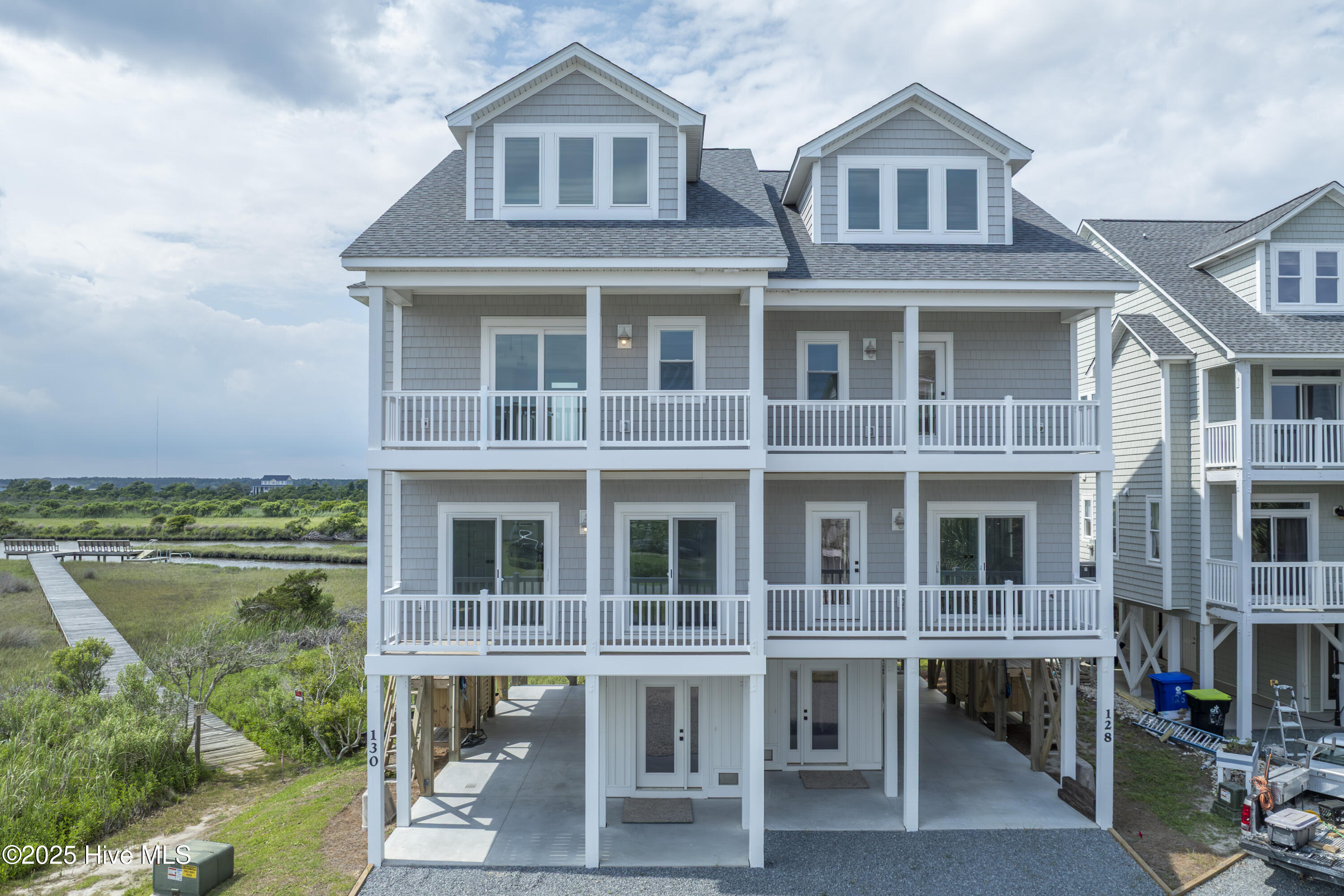 130 Sea Oaks Court Property Photo