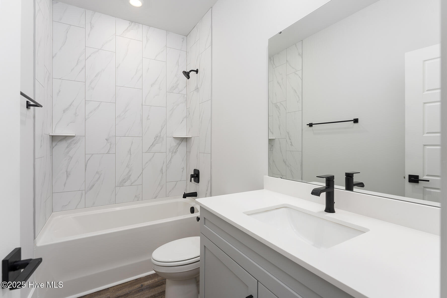 735 Hollybriar Loop Road Se Property Photo 24