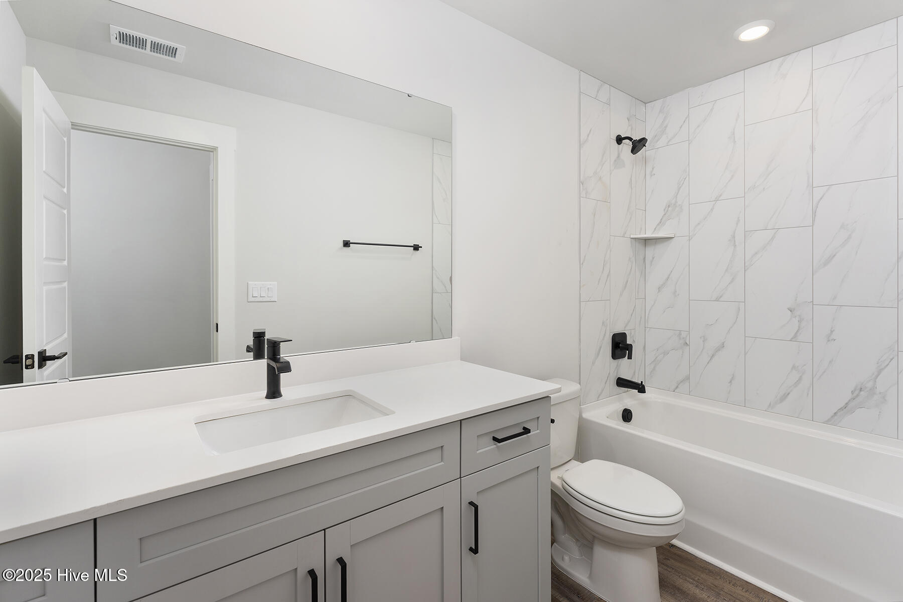 735 Hollybriar Loop Road Se Property Photo 25