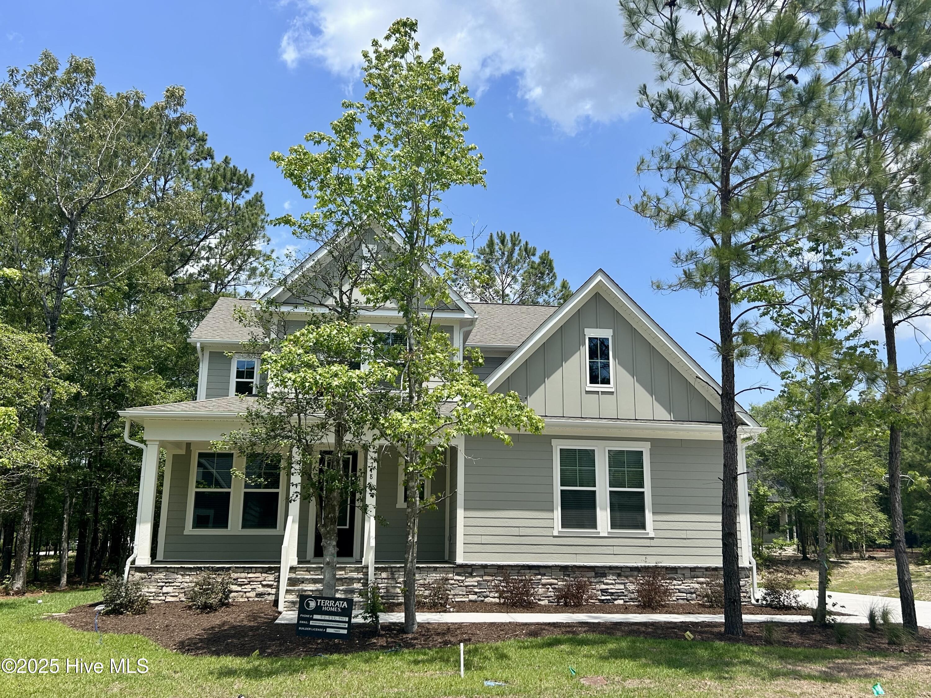 778 Hollybriar Loop Road Property Photo 1
