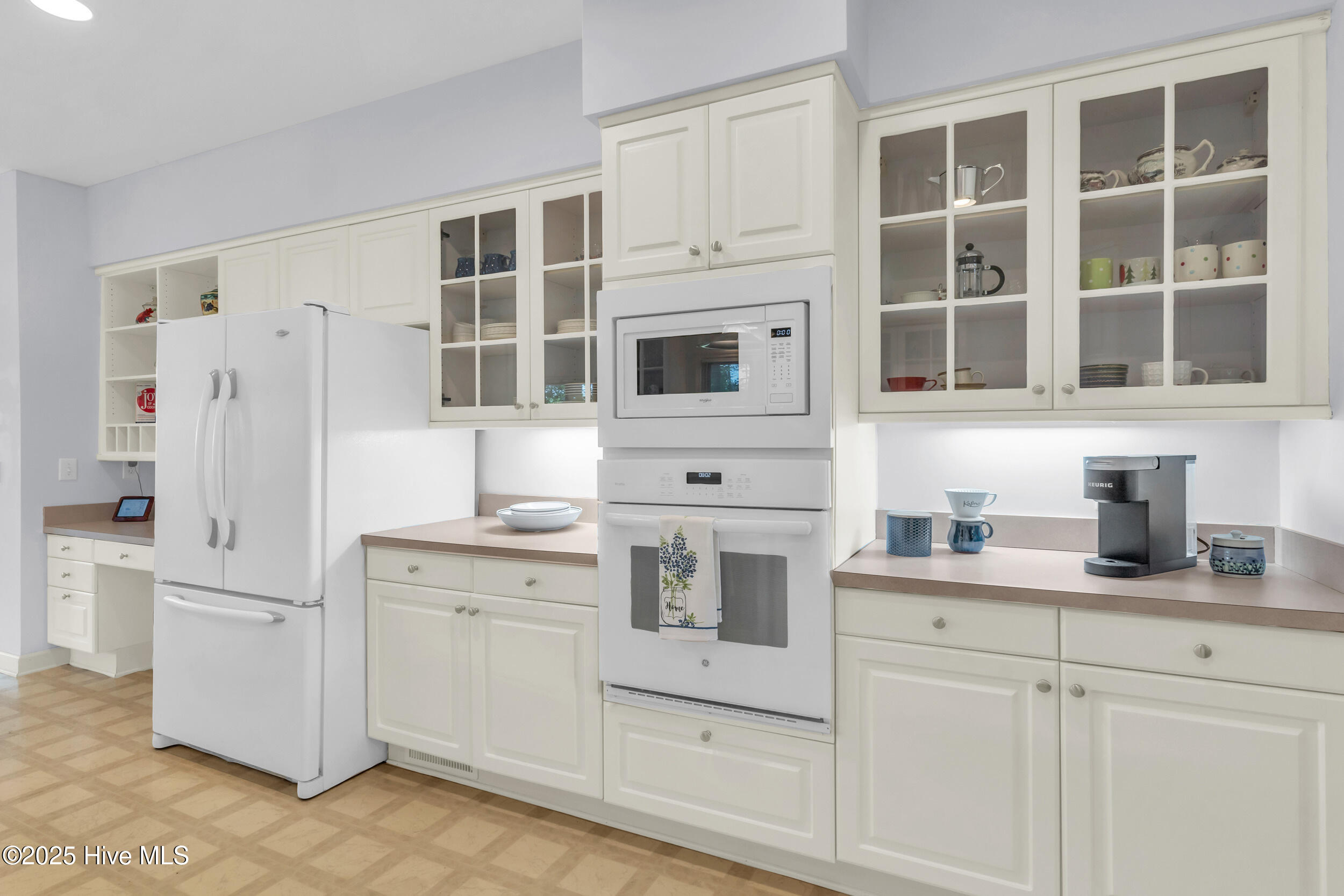 524 Admirals Court Property Photo 30