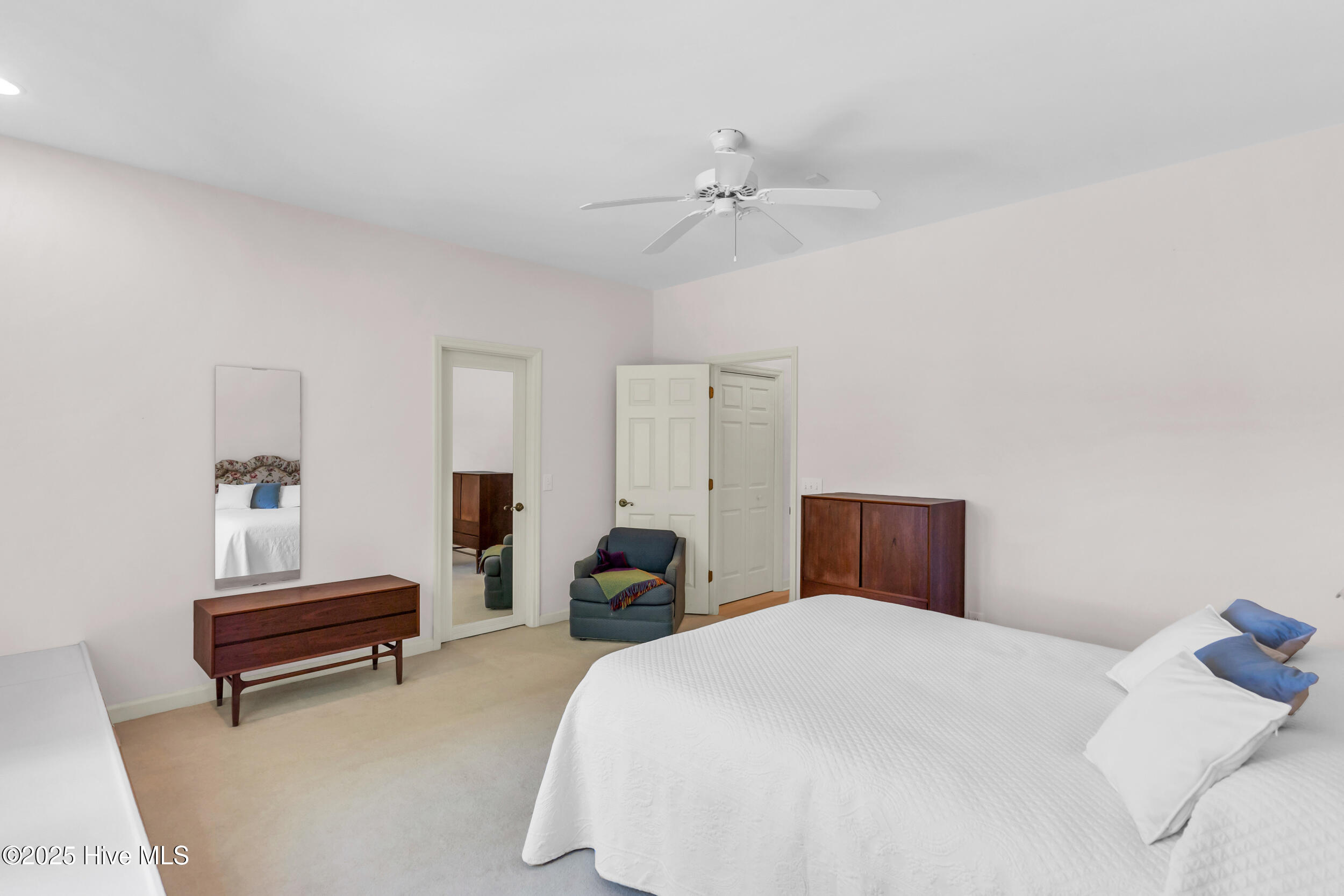 524 Admirals Court Property Photo 55