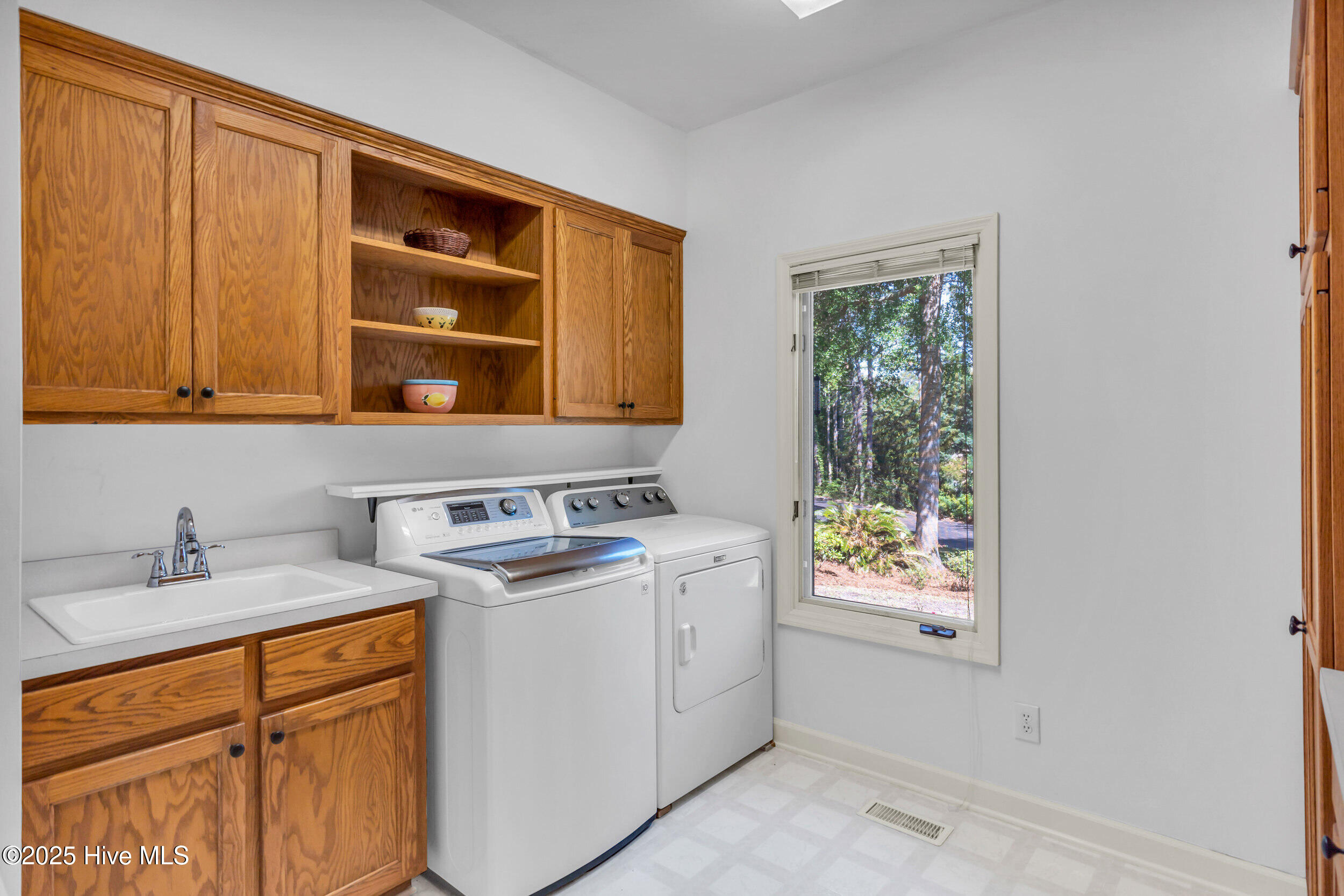 524 Admirals Court Property Photo 62