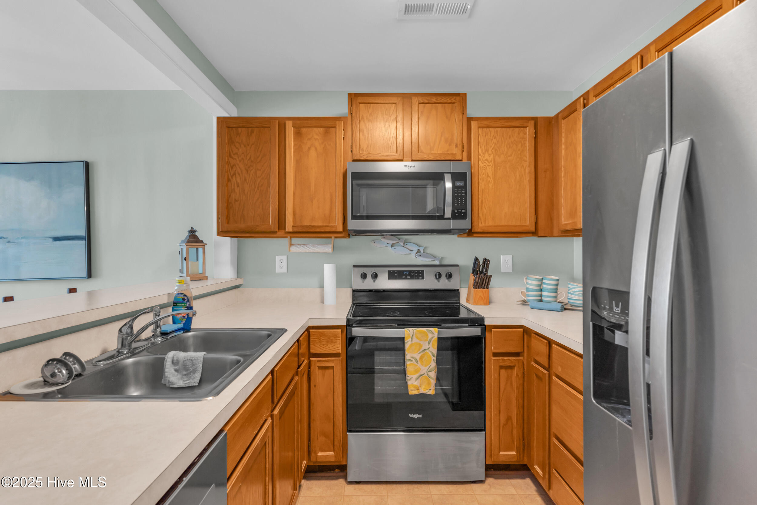 1437 Fort Fisher Boulevard Unit J3 Property Photo 11