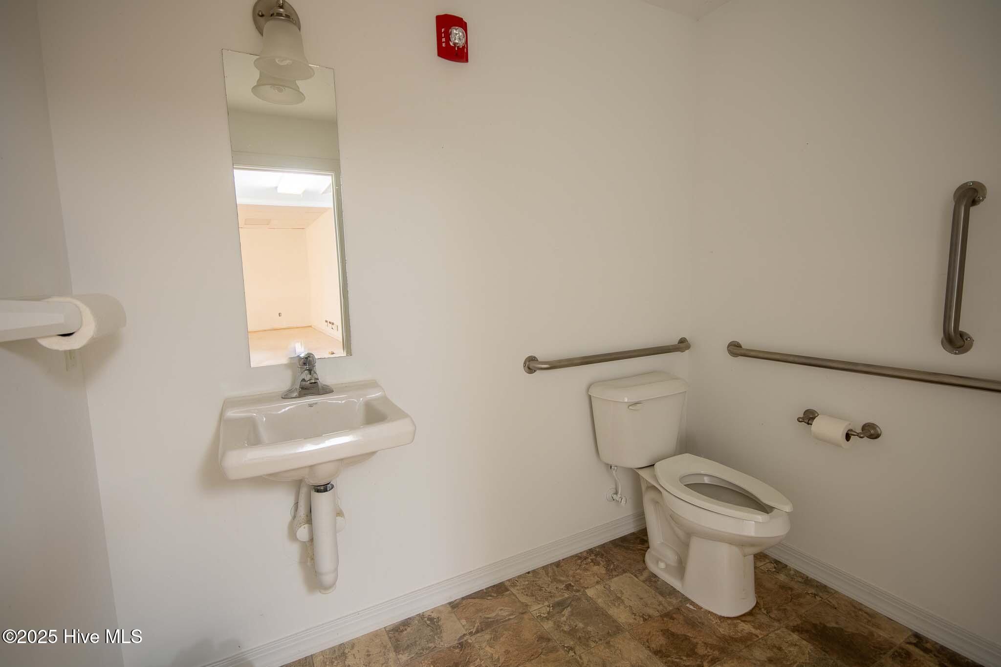 7011 Beach Drive # 1 Property Photo 18